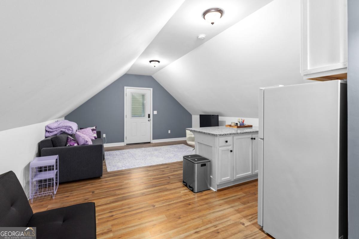 1038 Rice Street Nw Property Photo 53