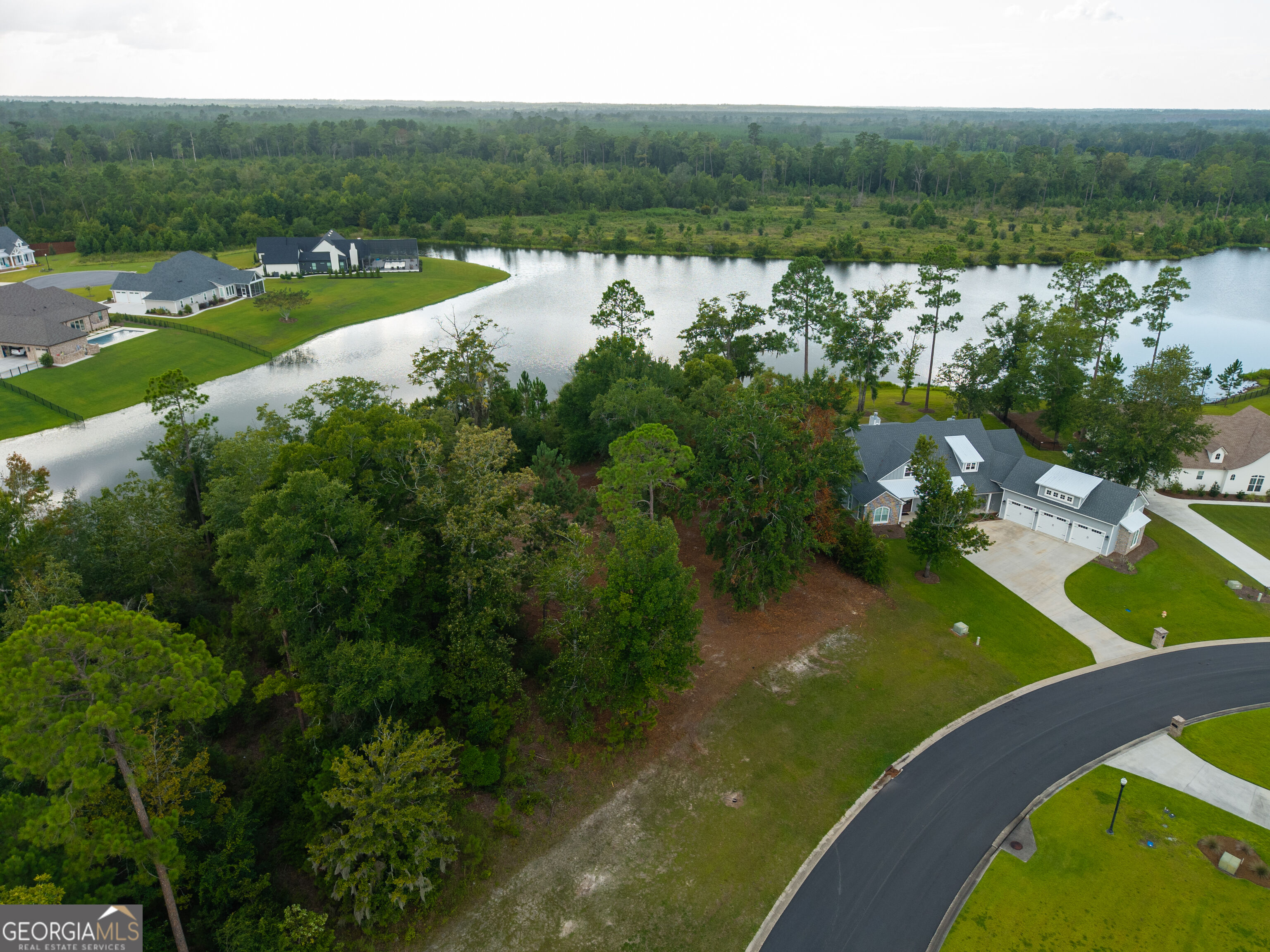 3946 Timber Ridge Road Property Photo 4