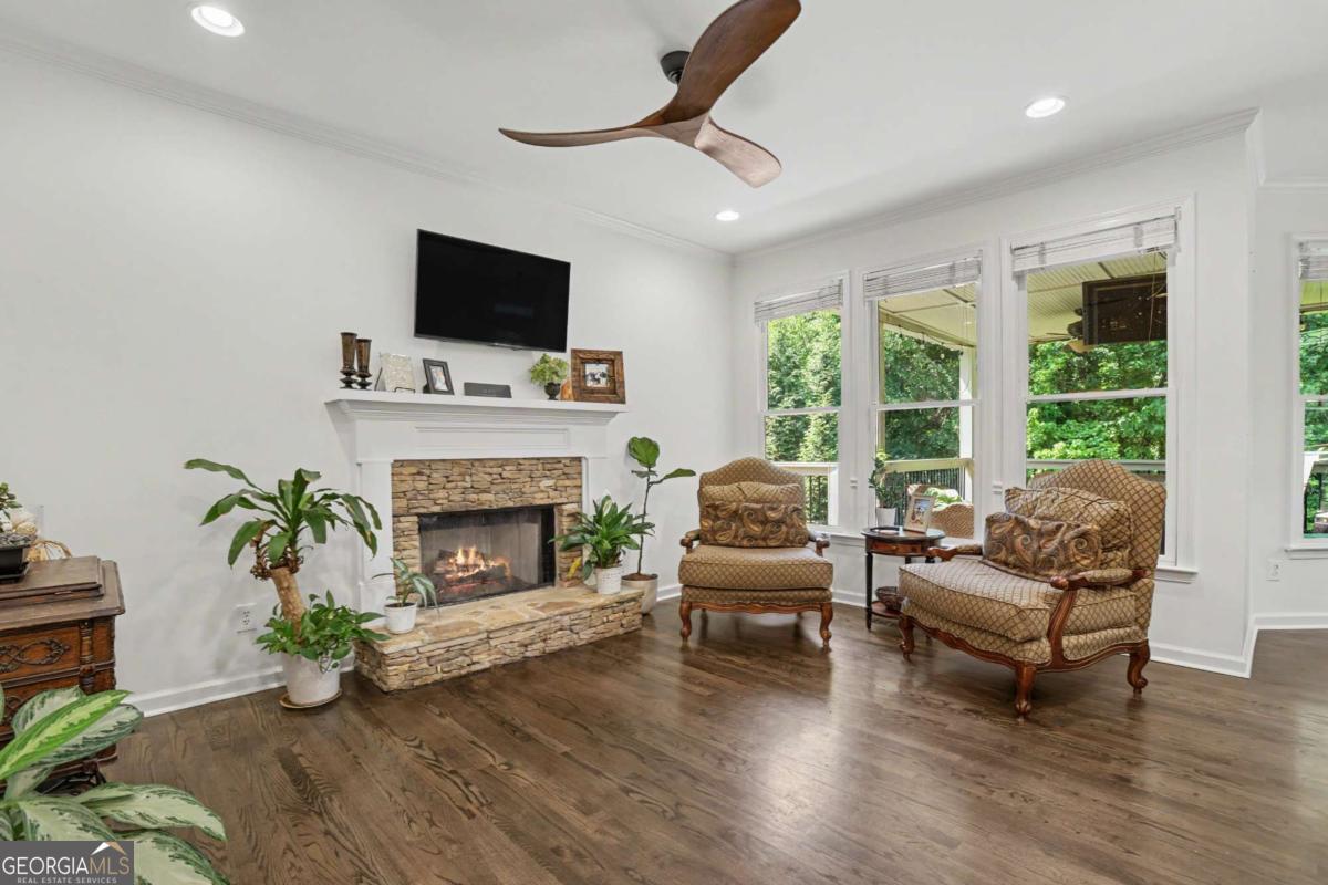 1810 Millside Terrace Property Photo 8