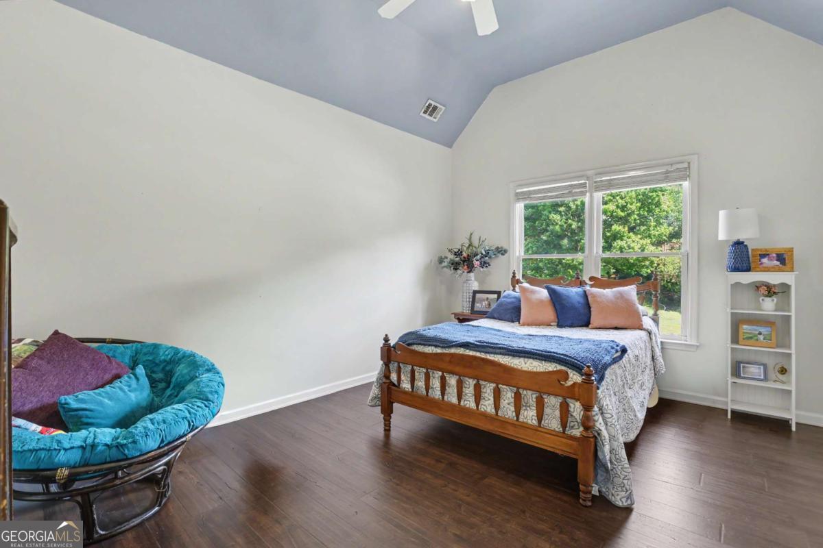 1810 Millside Terrace Property Photo 27