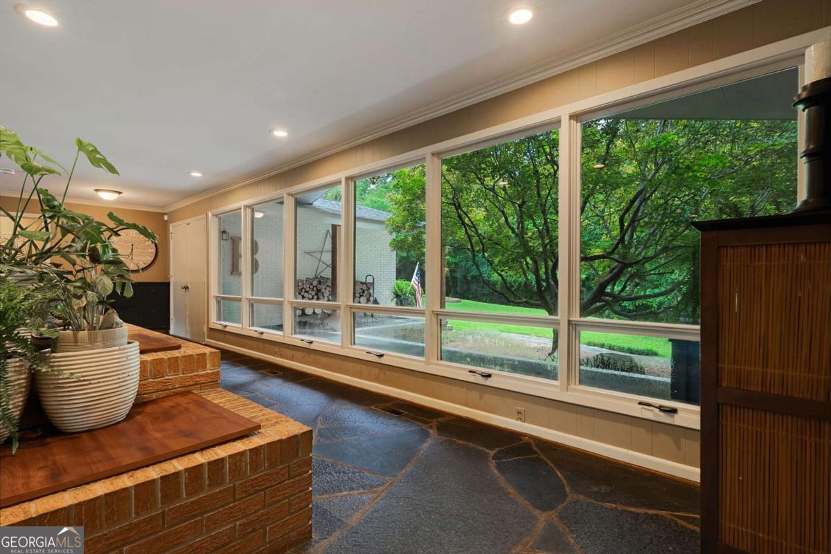 2425 Spratlin Mill Road Property Photo 10