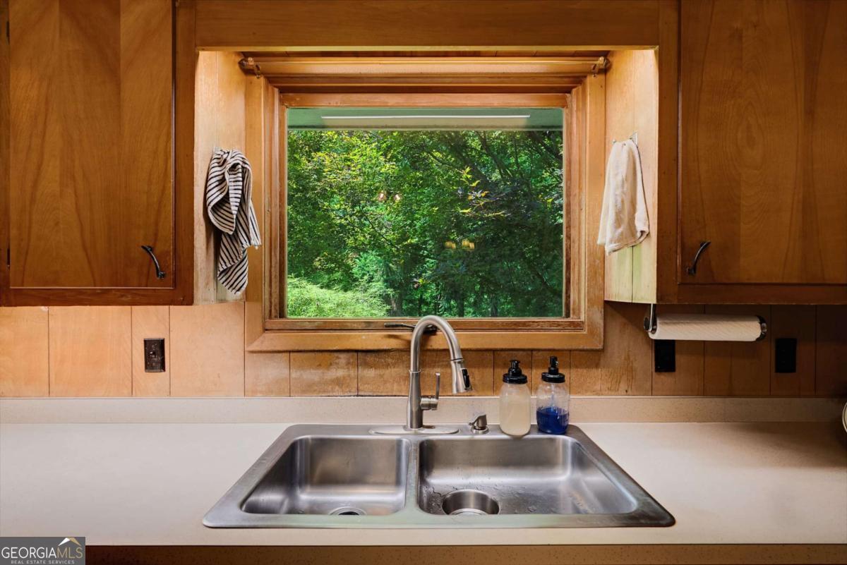 2425 Spratlin Mill Road Property Photo 15