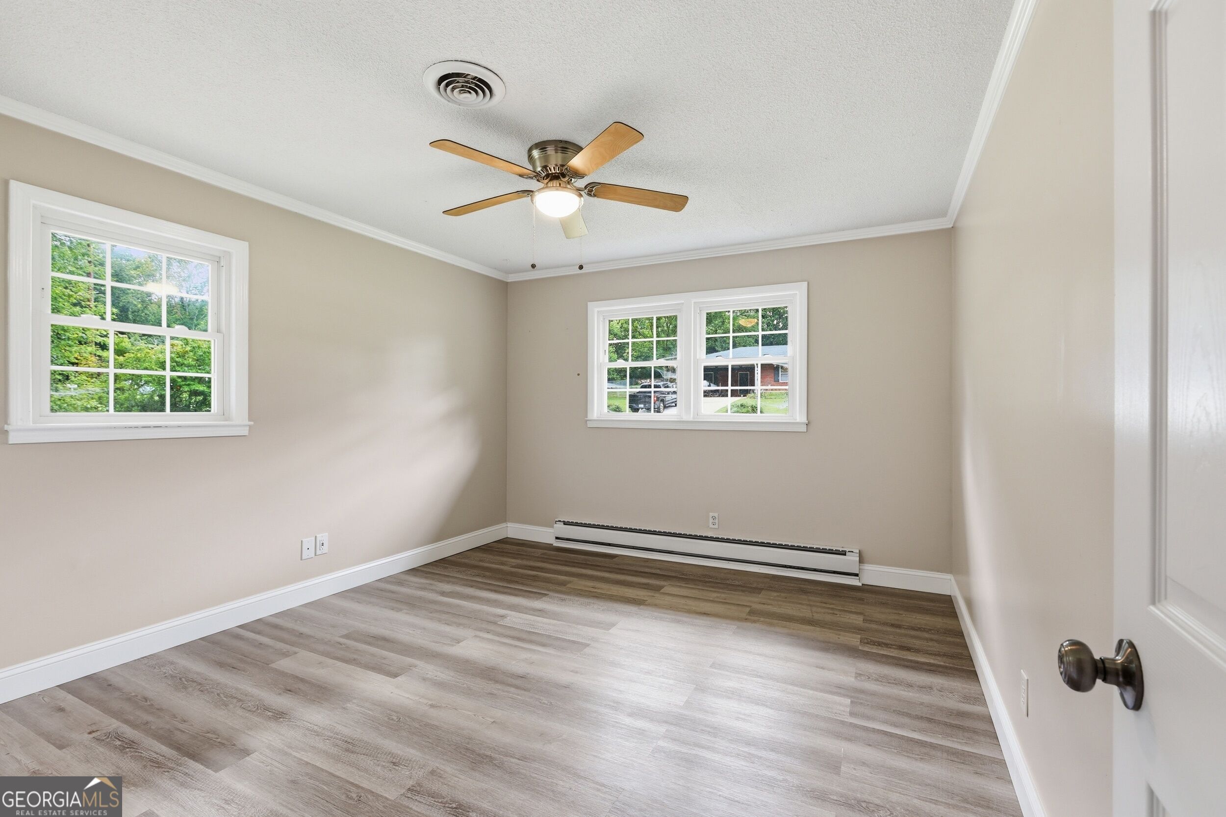 128 Scott Circle Property Photo 35