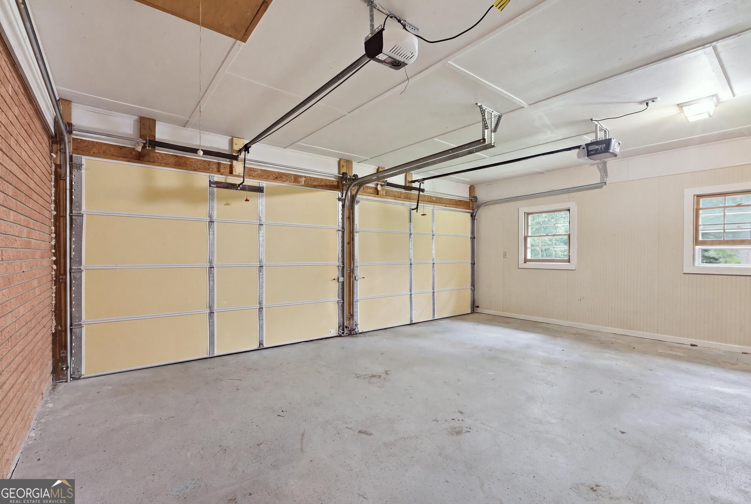 128 Scott Circle Property Photo 38