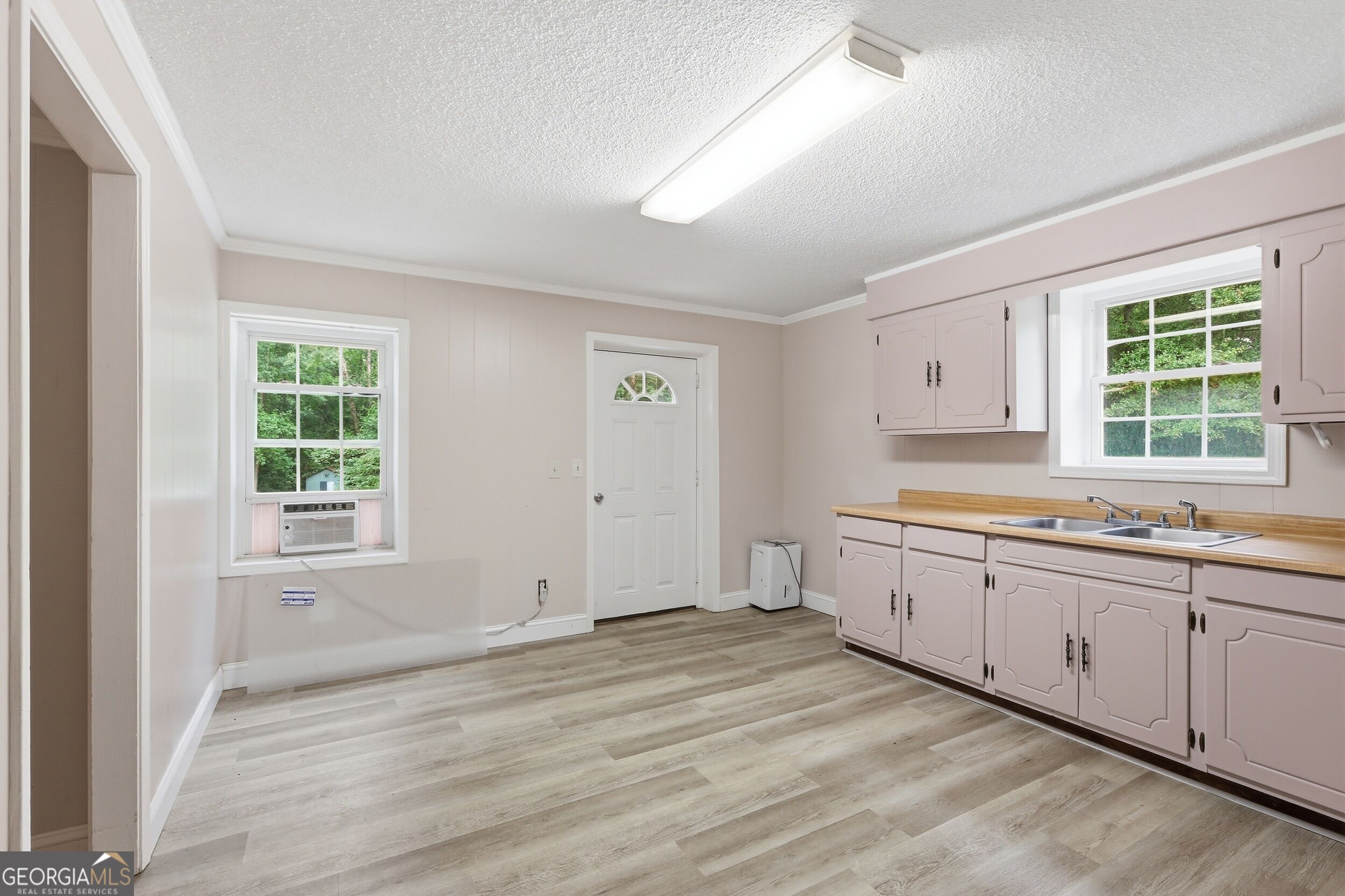 128 Scott Circle Property Photo 46