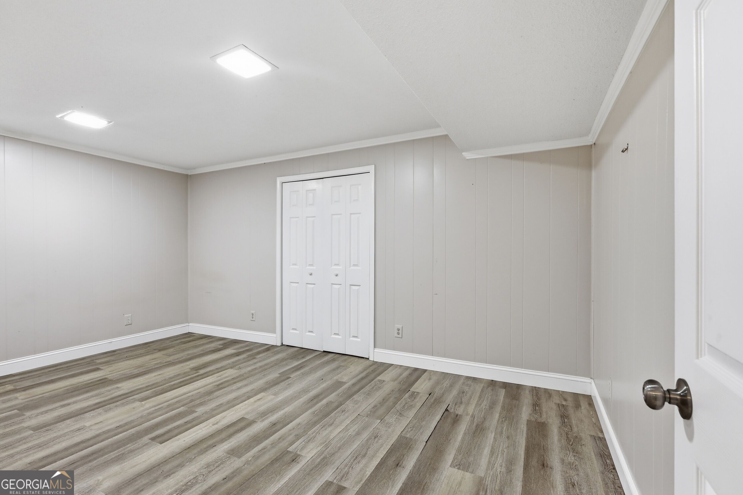 128 Scott Circle Property Photo 49