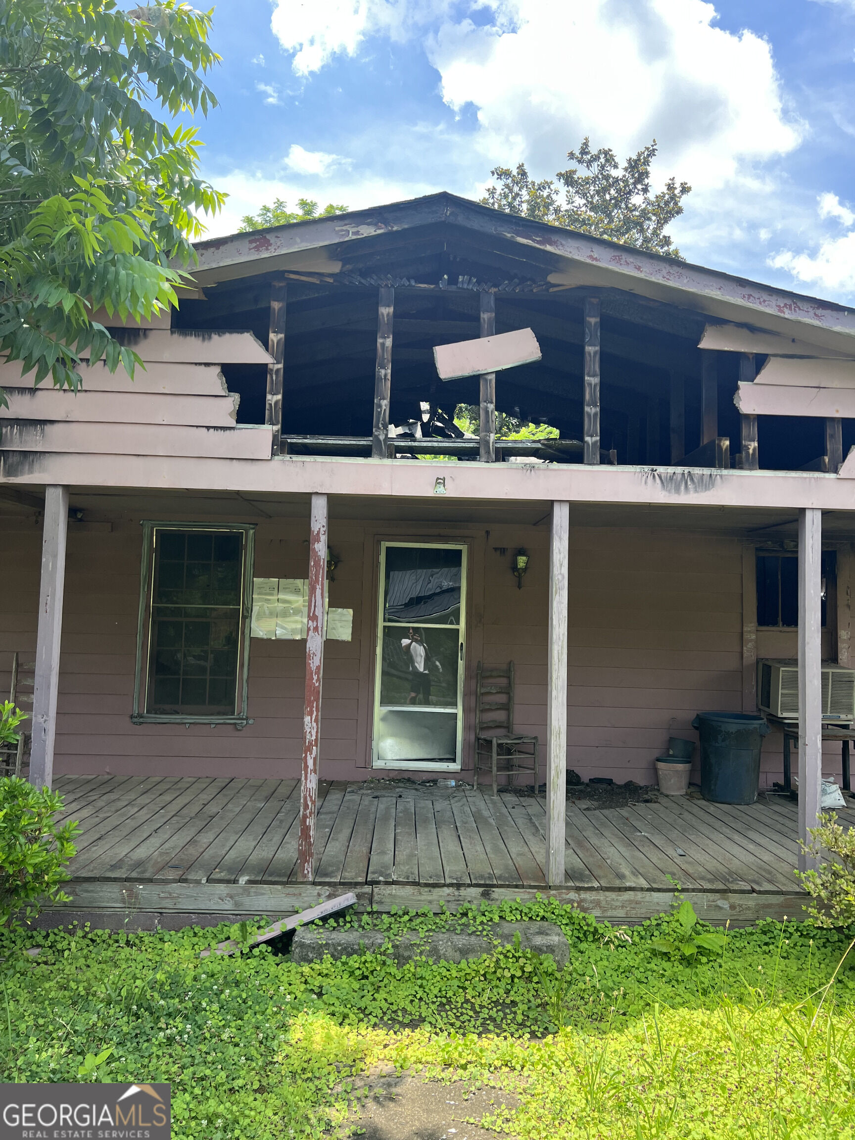 2 E E 4th Street Property Photo 1