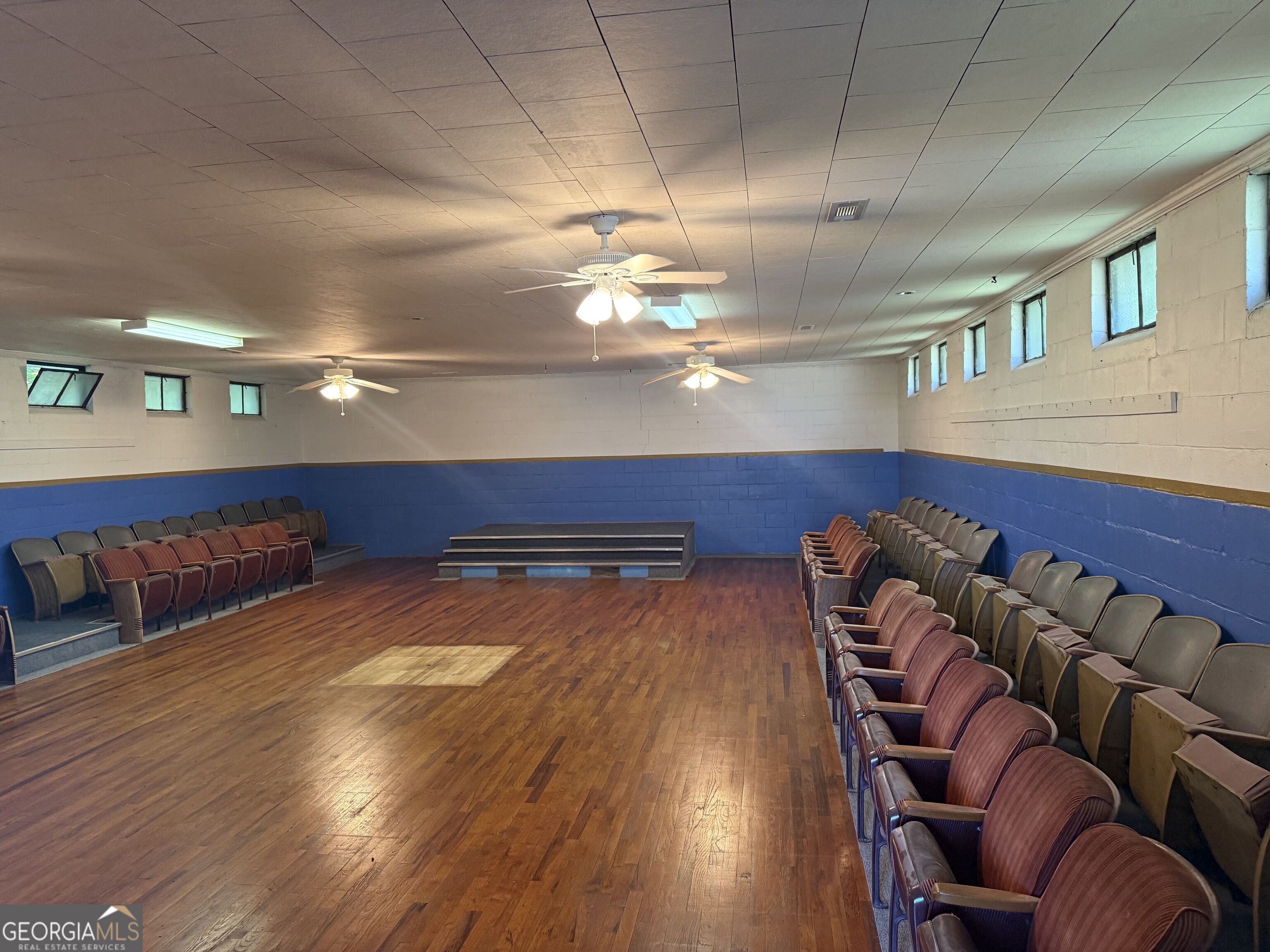 5047 West Point Road Property Photo 14
