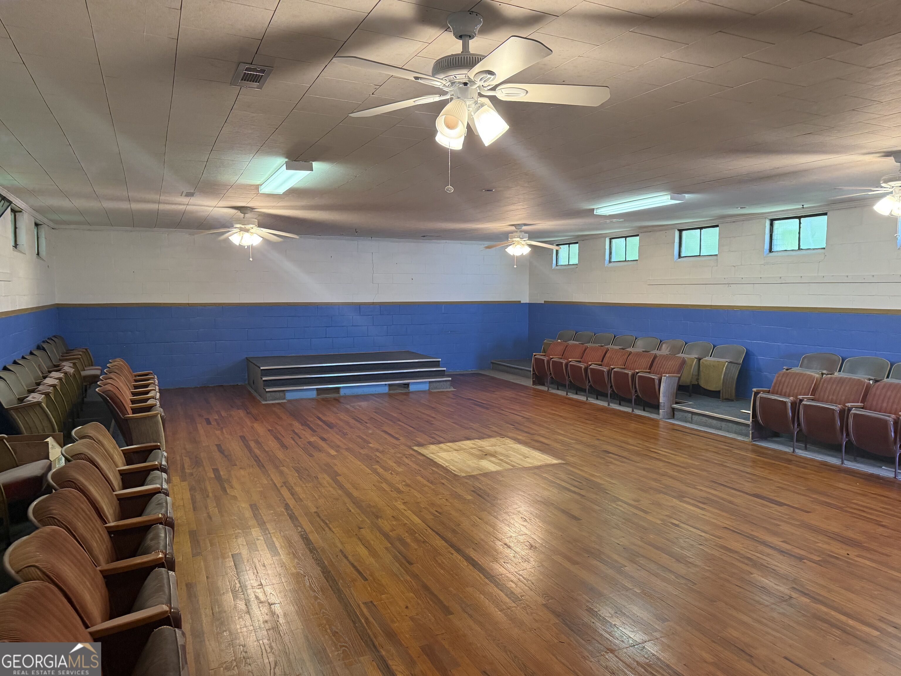 5047 West Point Road Property Photo 17