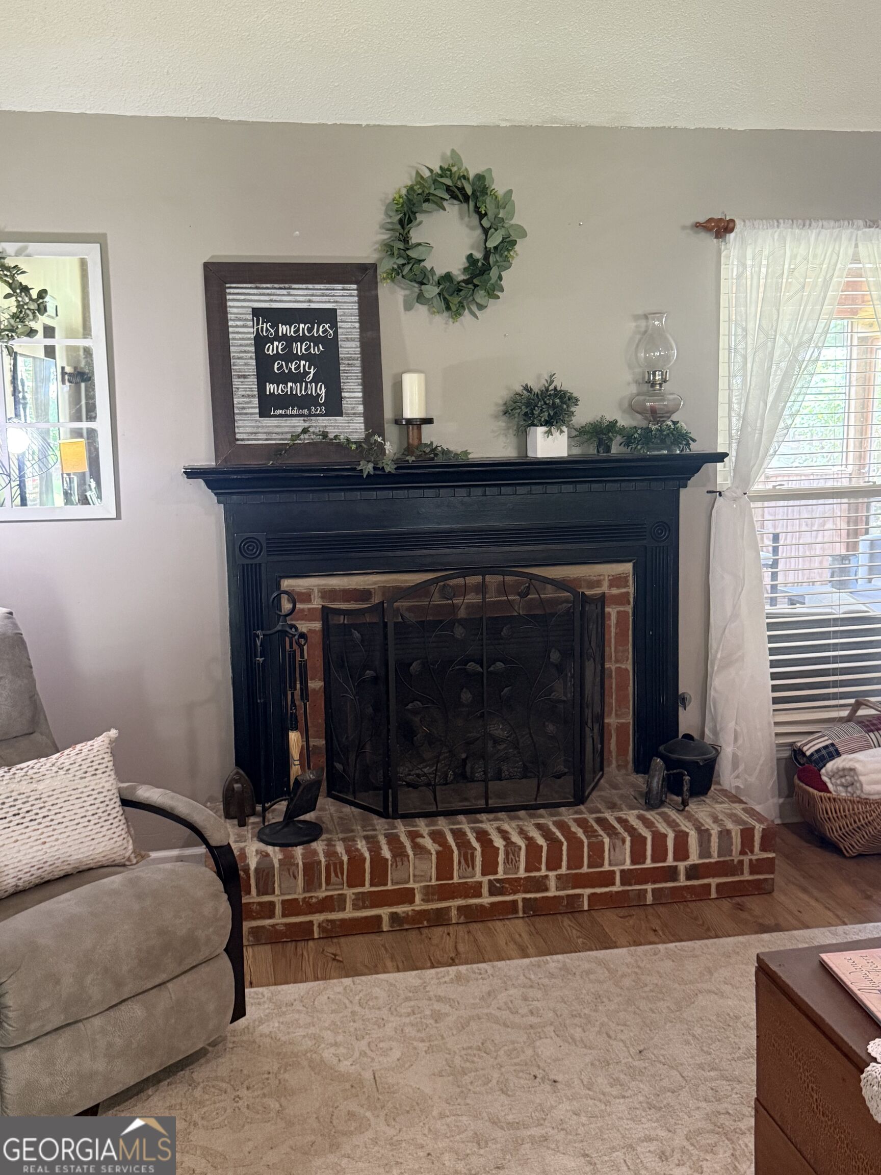 95 Firethorne Drive Property Photo 4