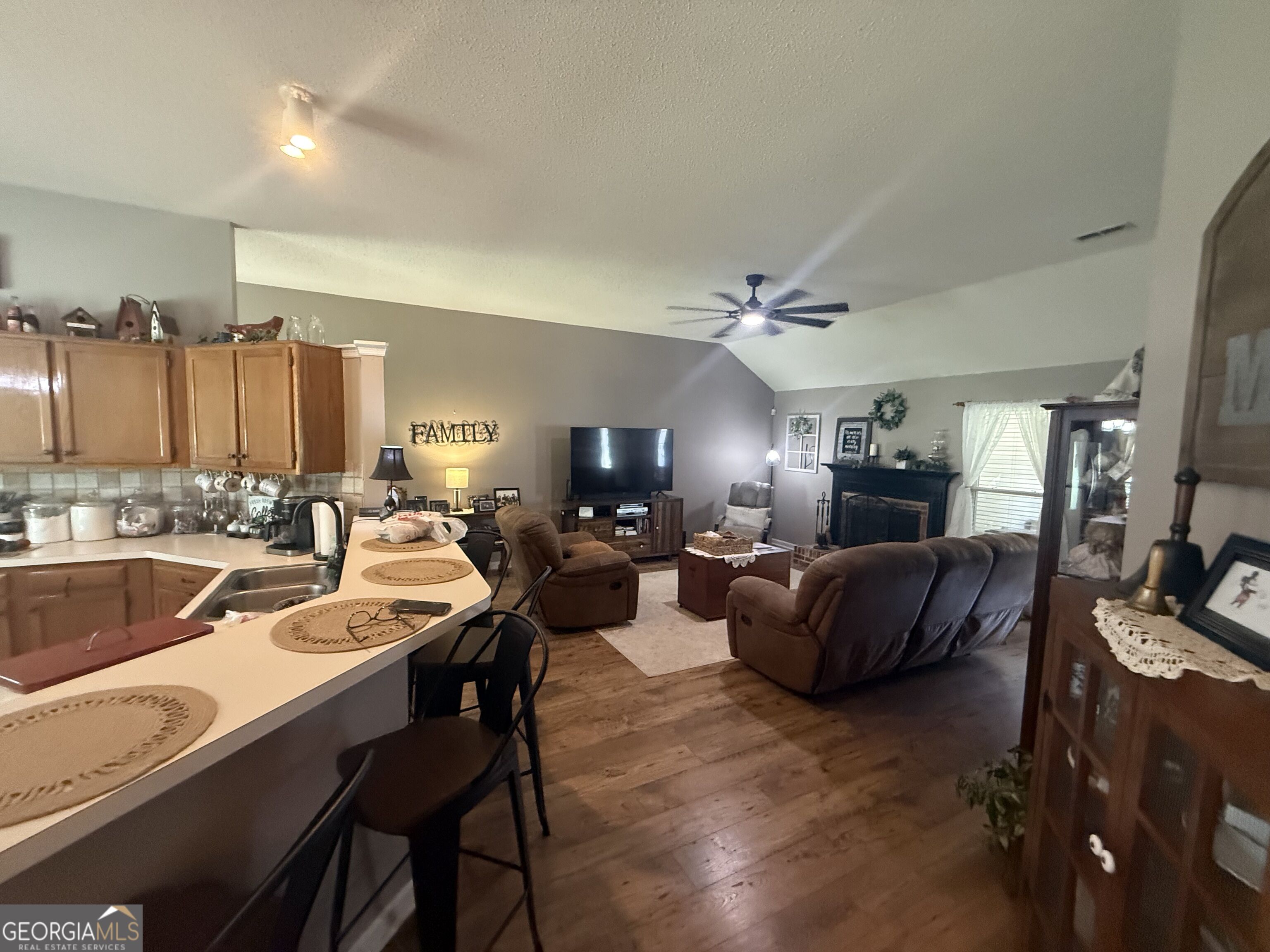 95 Firethorne Drive Property Photo 9