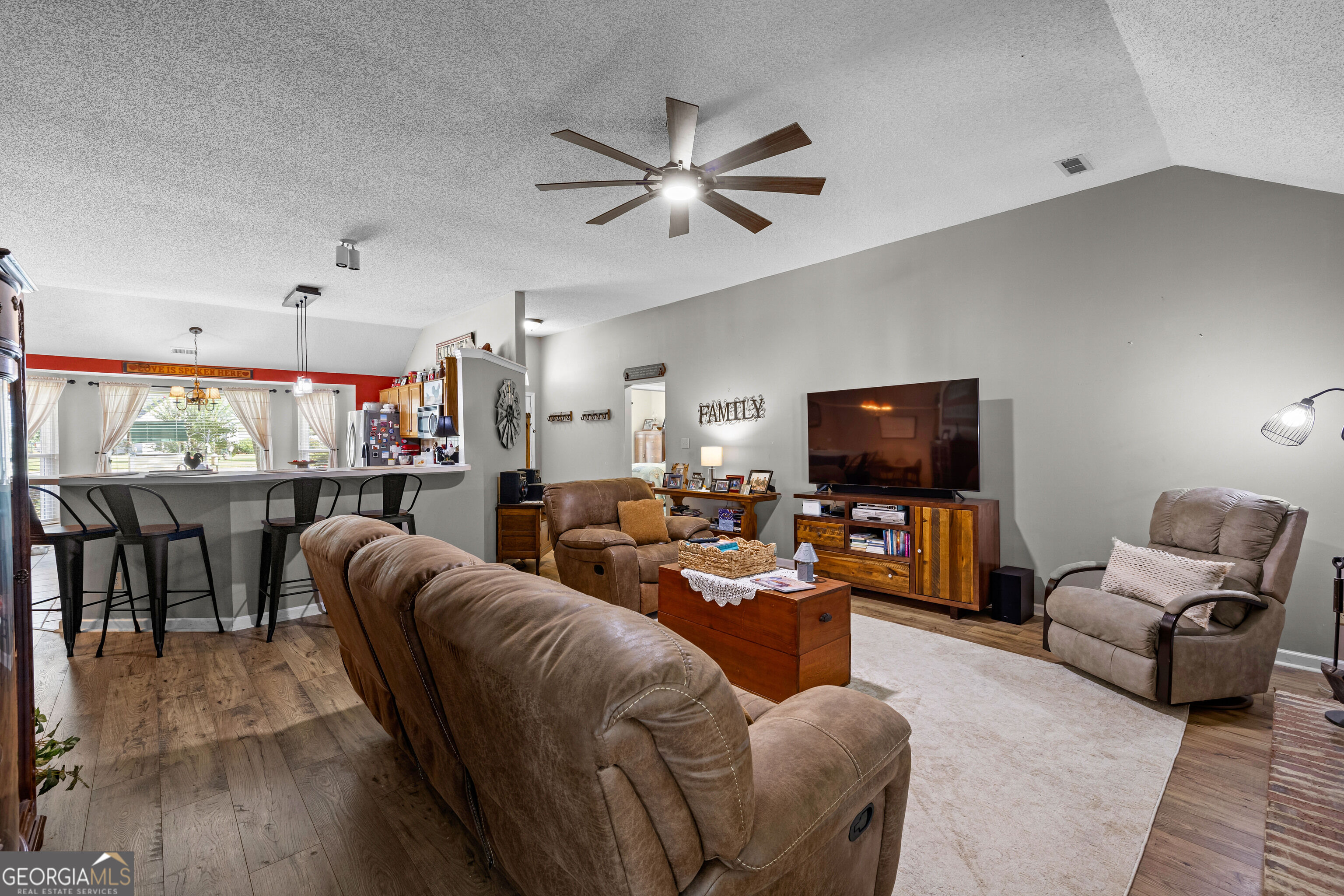 95 Firethorne Drive Property Photo 27