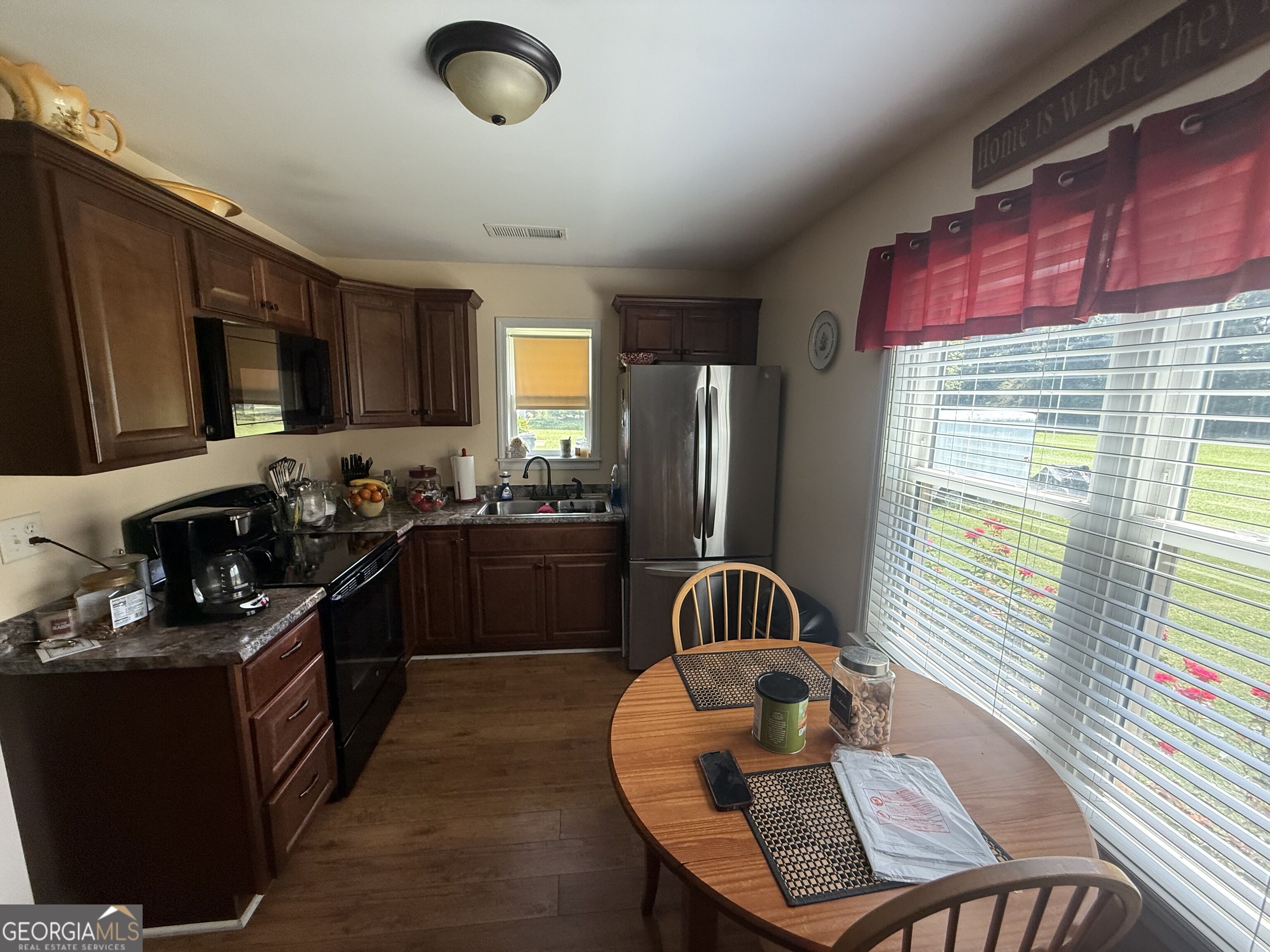 95 Firethorne Drive Property Photo 29