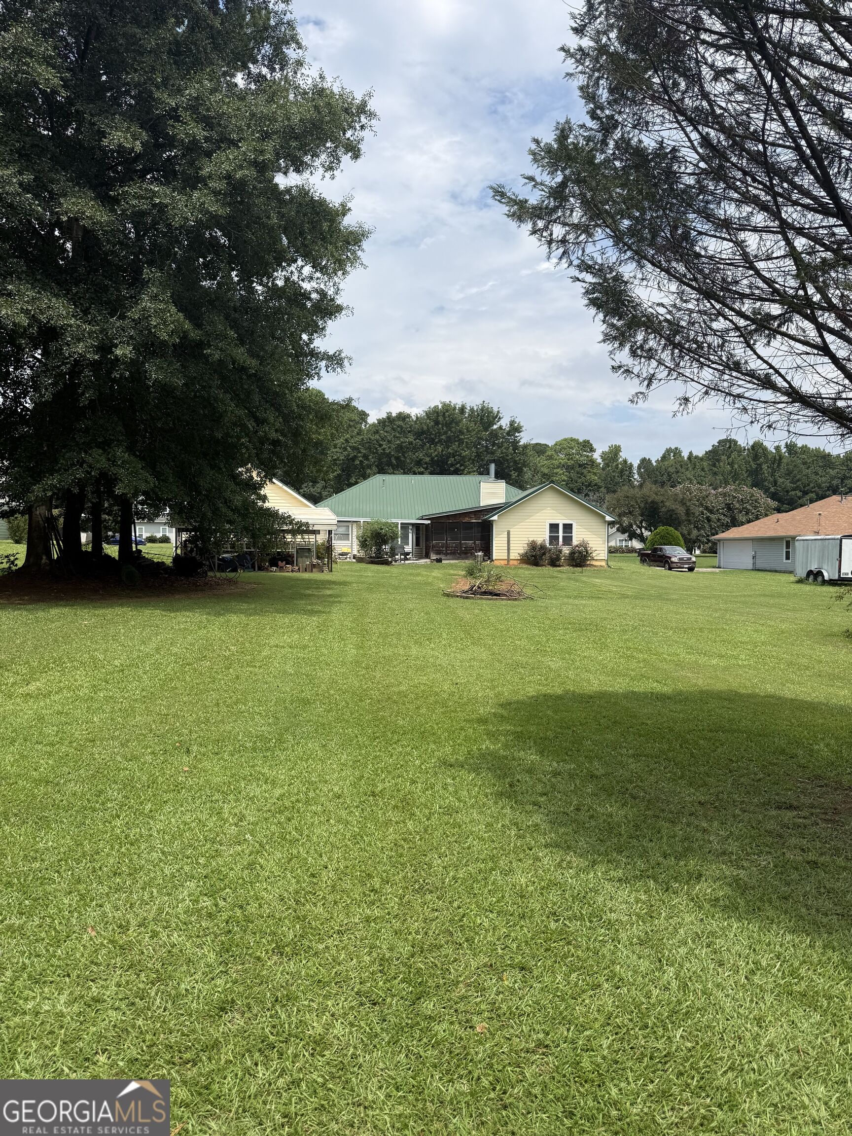 95 Firethorne Drive Property Photo 32