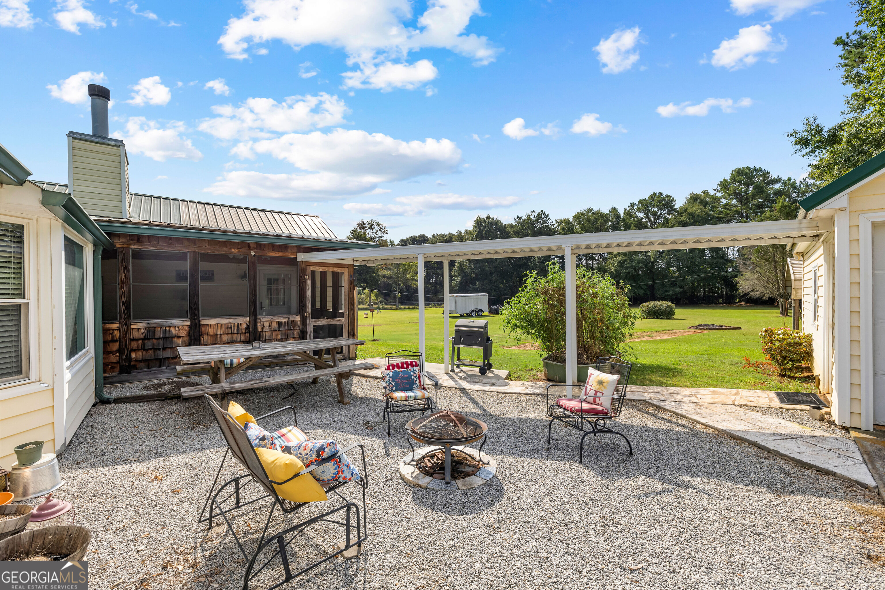 95 Firethorne Drive Property Photo 33
