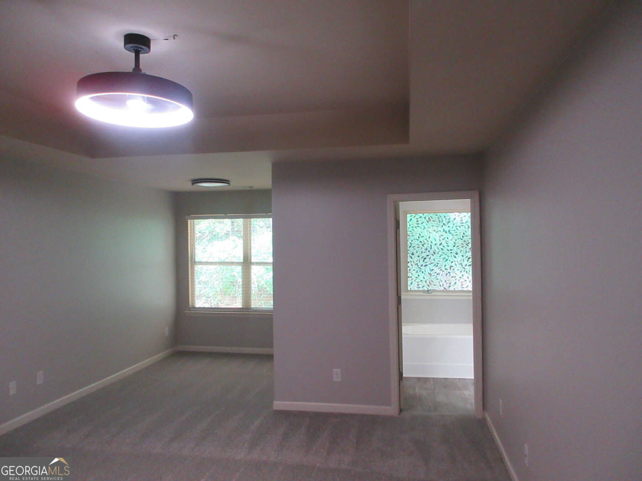 20 Grampian Way # 4 Property Photo 5