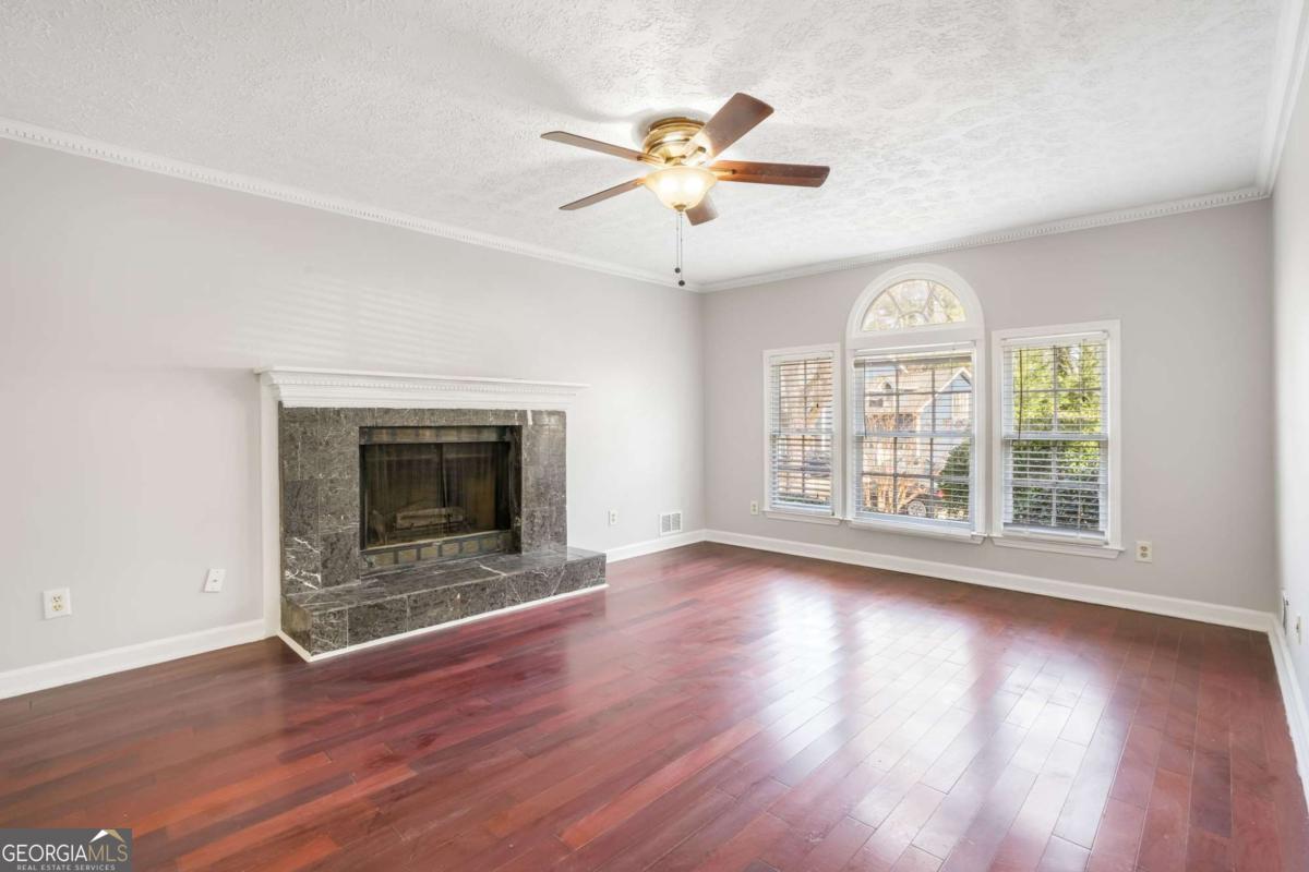 458 Stonebridge Court Property Photo 3