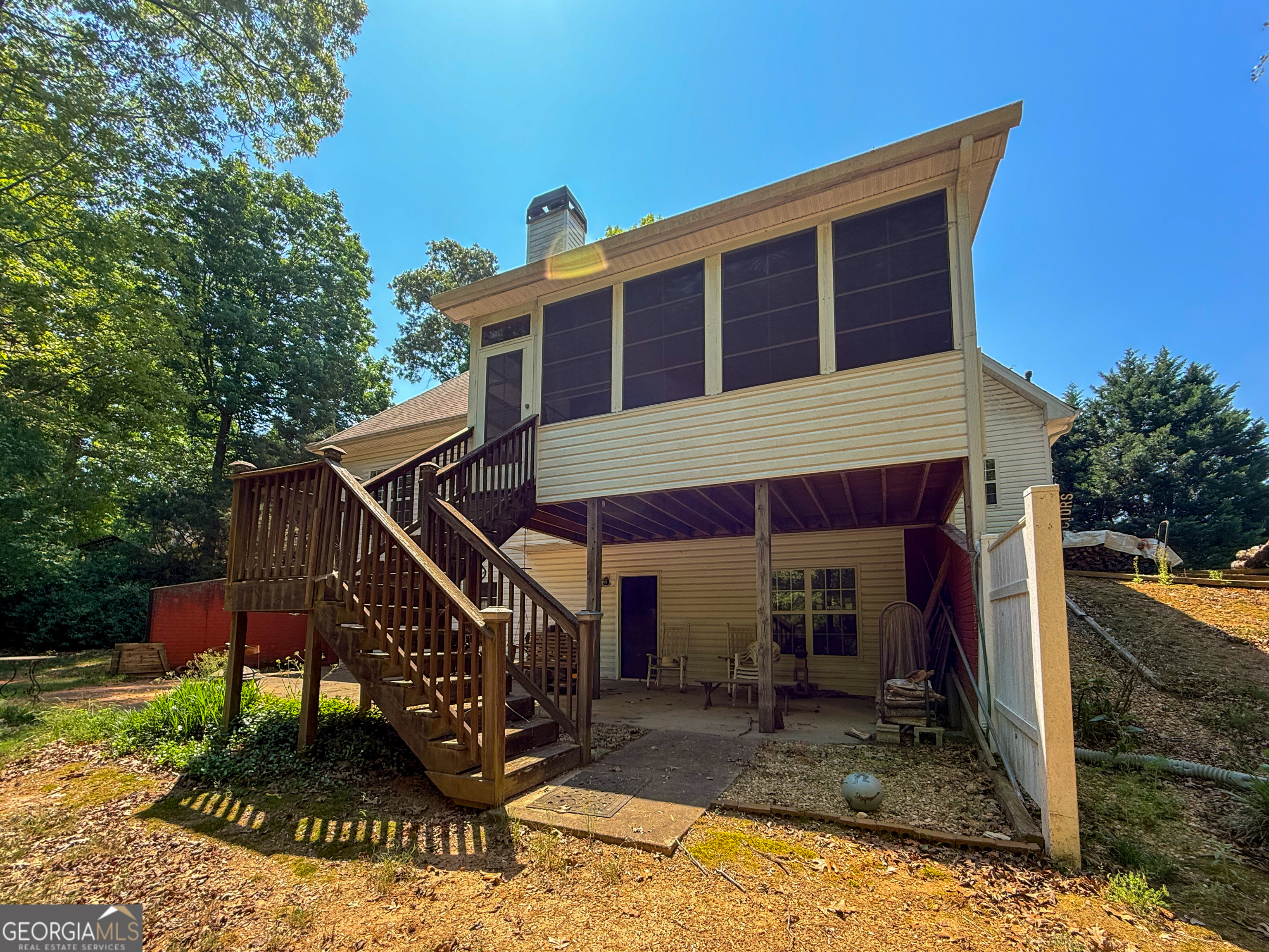 1020 Bench Mark Drive Property Photo 4