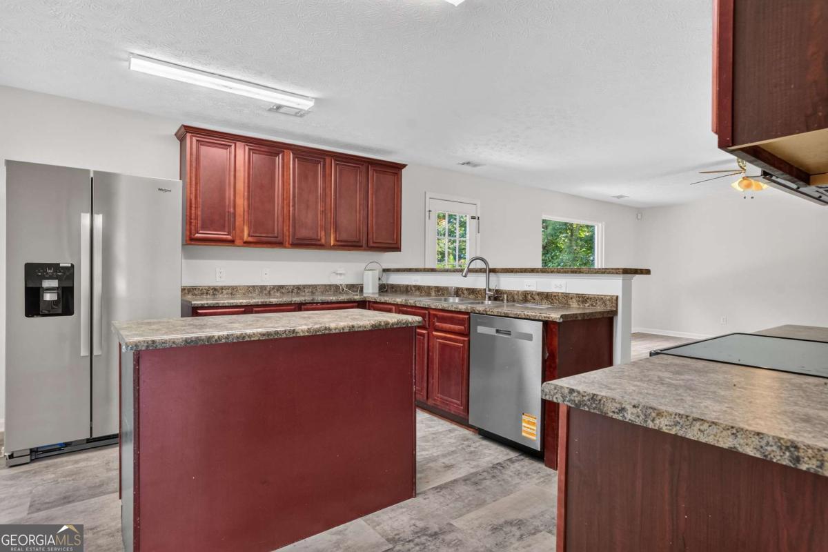 403 Avant Road Nw Property Photo 23