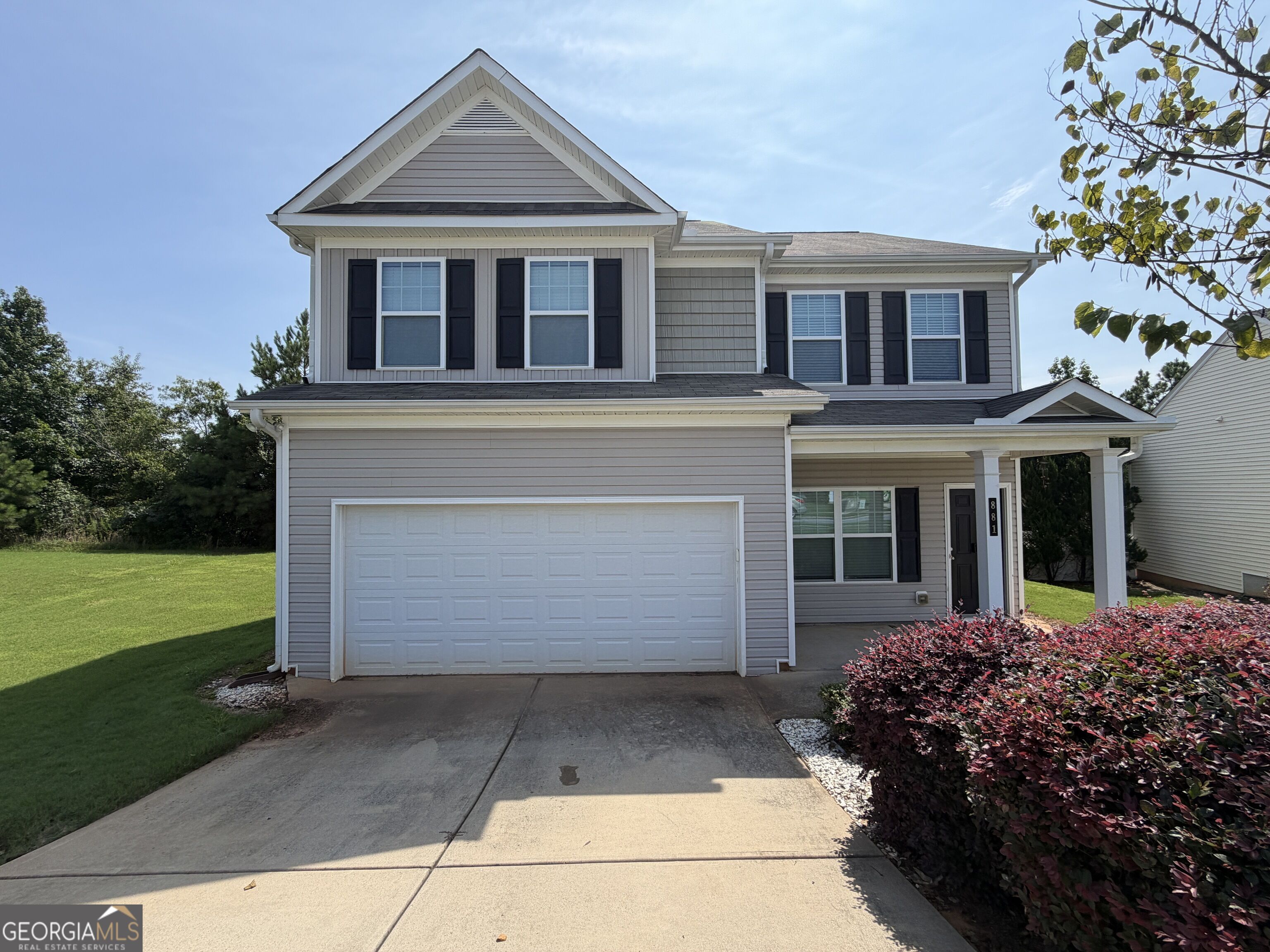 881 Franklin Mill Trace Property Photo 1