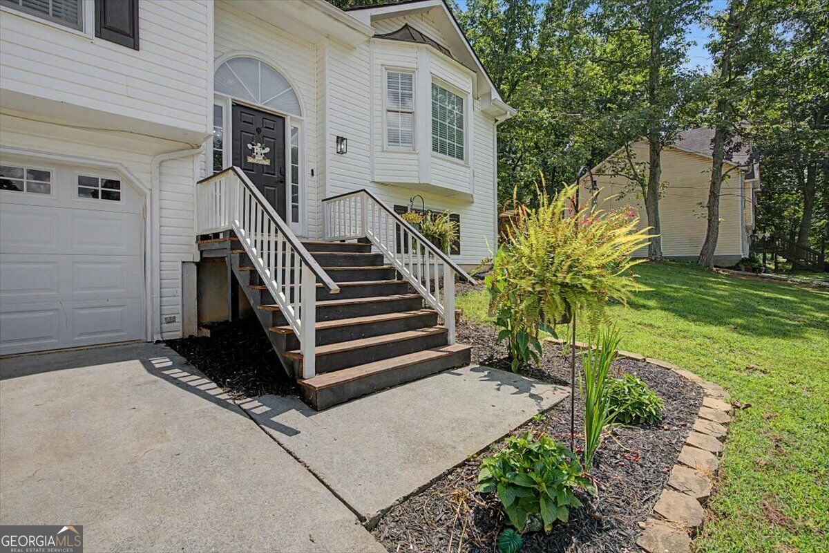 58 Willow Bend Drive Nw Property Photo 8