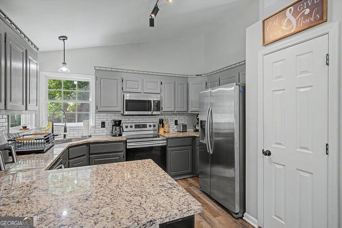 58 Willow Bend Drive Nw Property Photo 15