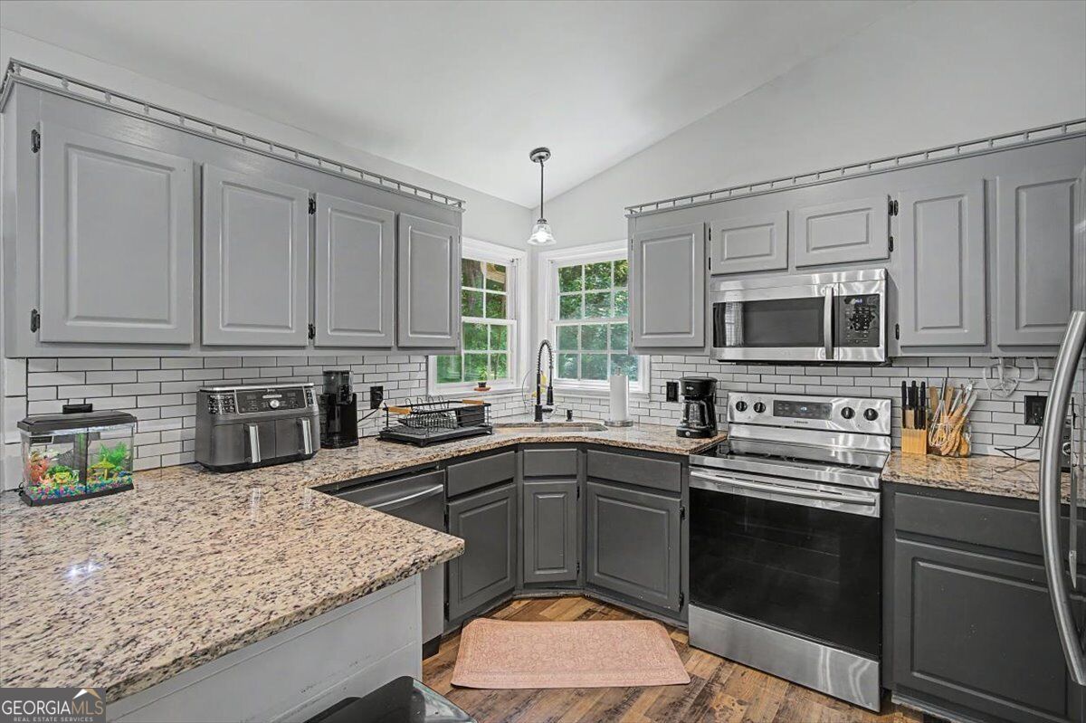58 Willow Bend Drive Nw Property Photo 17