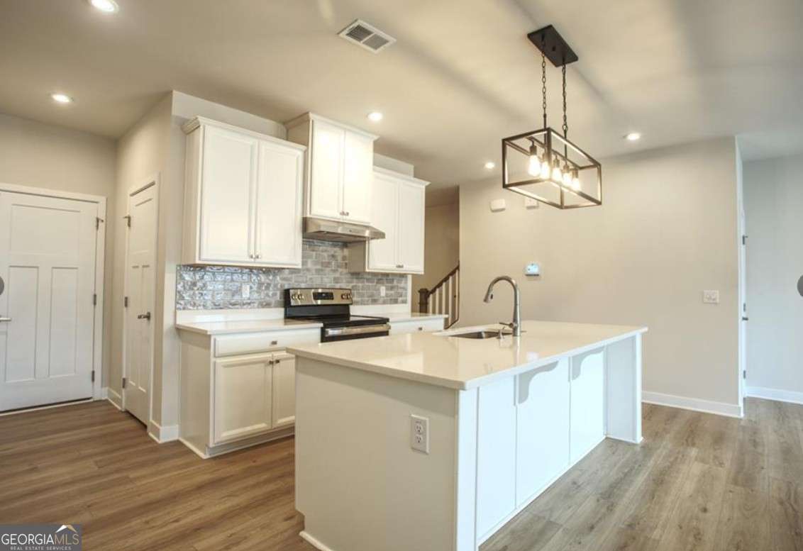 168 Salt Lake Lane Property Photo 4