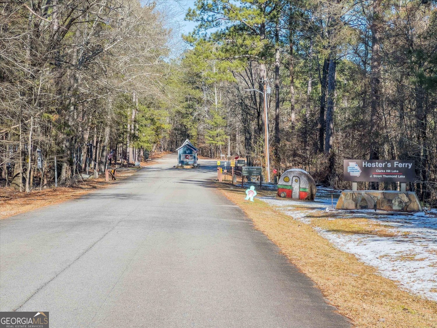 1336 Magnolia Court Property Photo 8