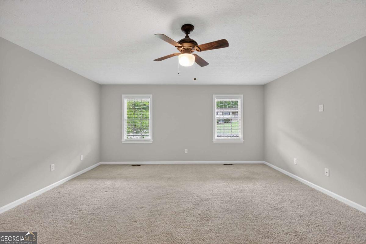 3301 Connie Way Property Photo 21