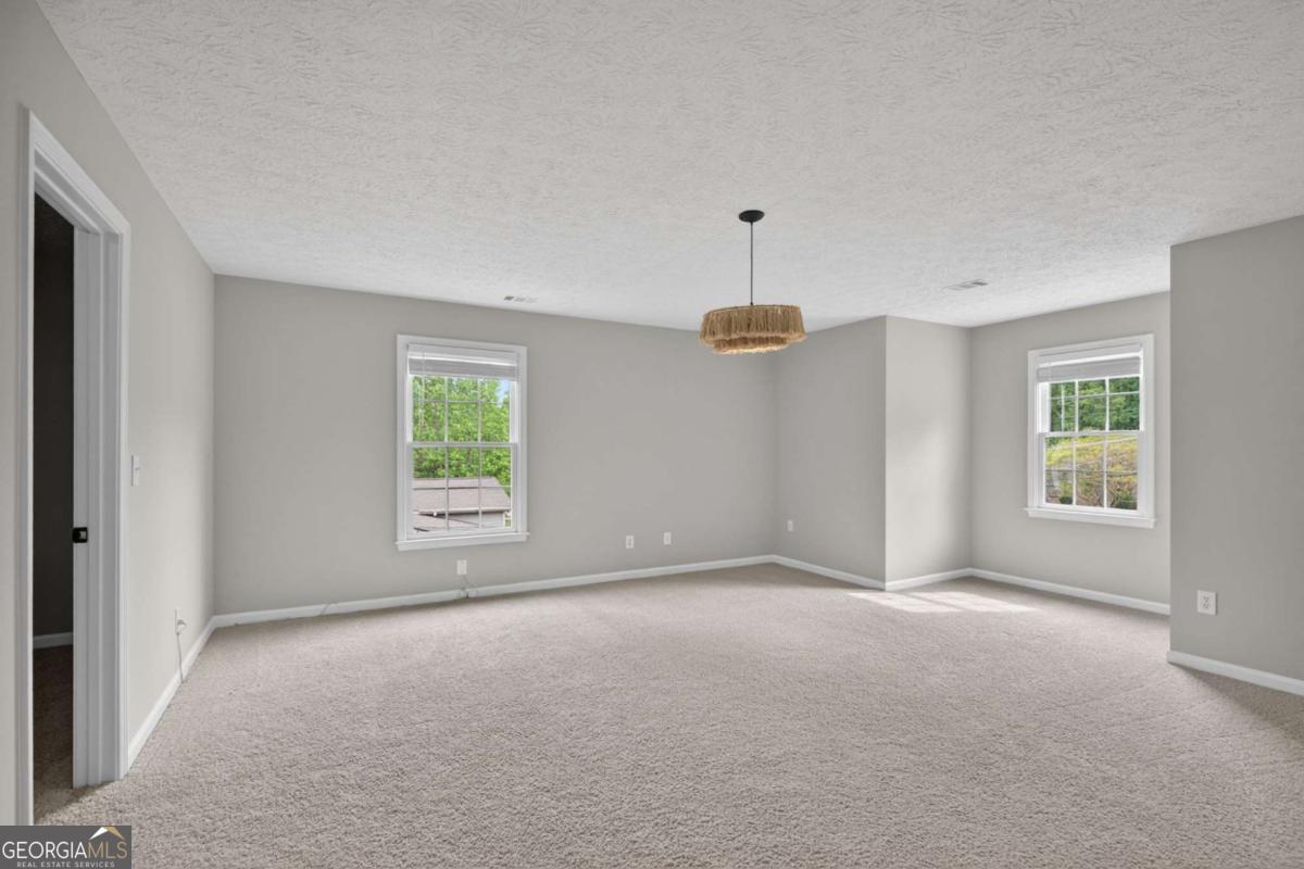 3301 Connie Way Property Photo 30
