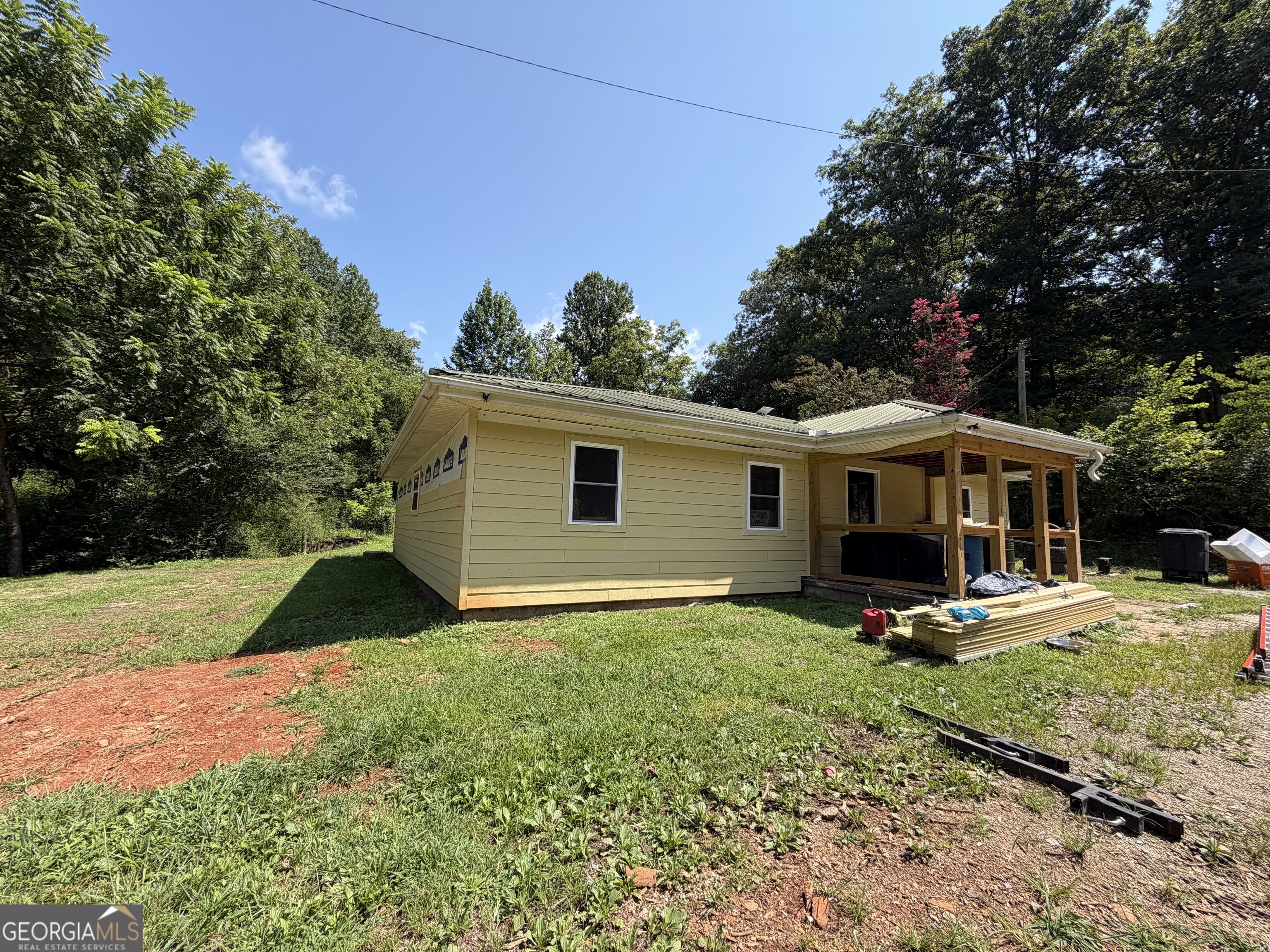 663 Kelly Mountain Road Property Photo 4
