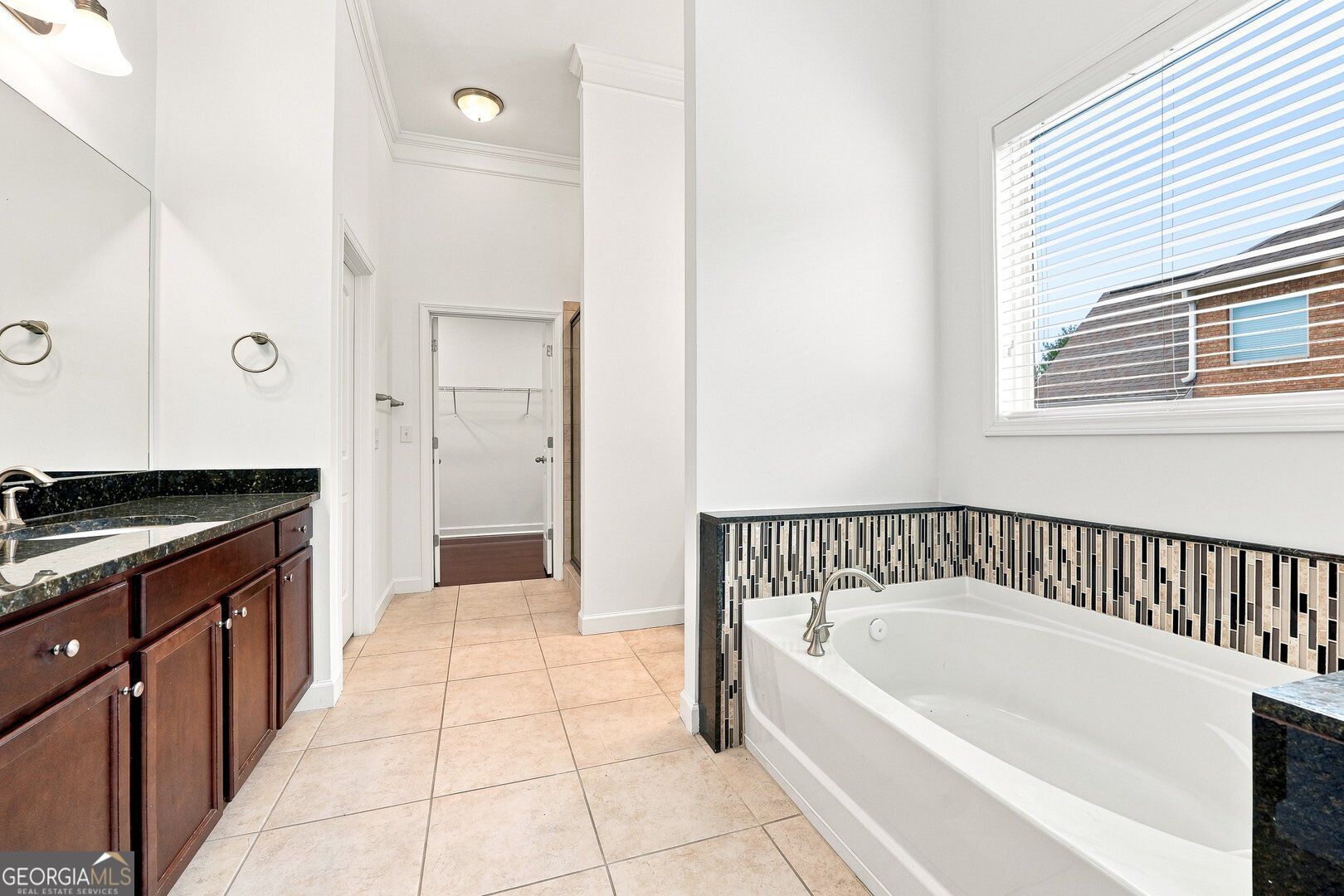 810 Grand Reserve Drive Property Photo 20