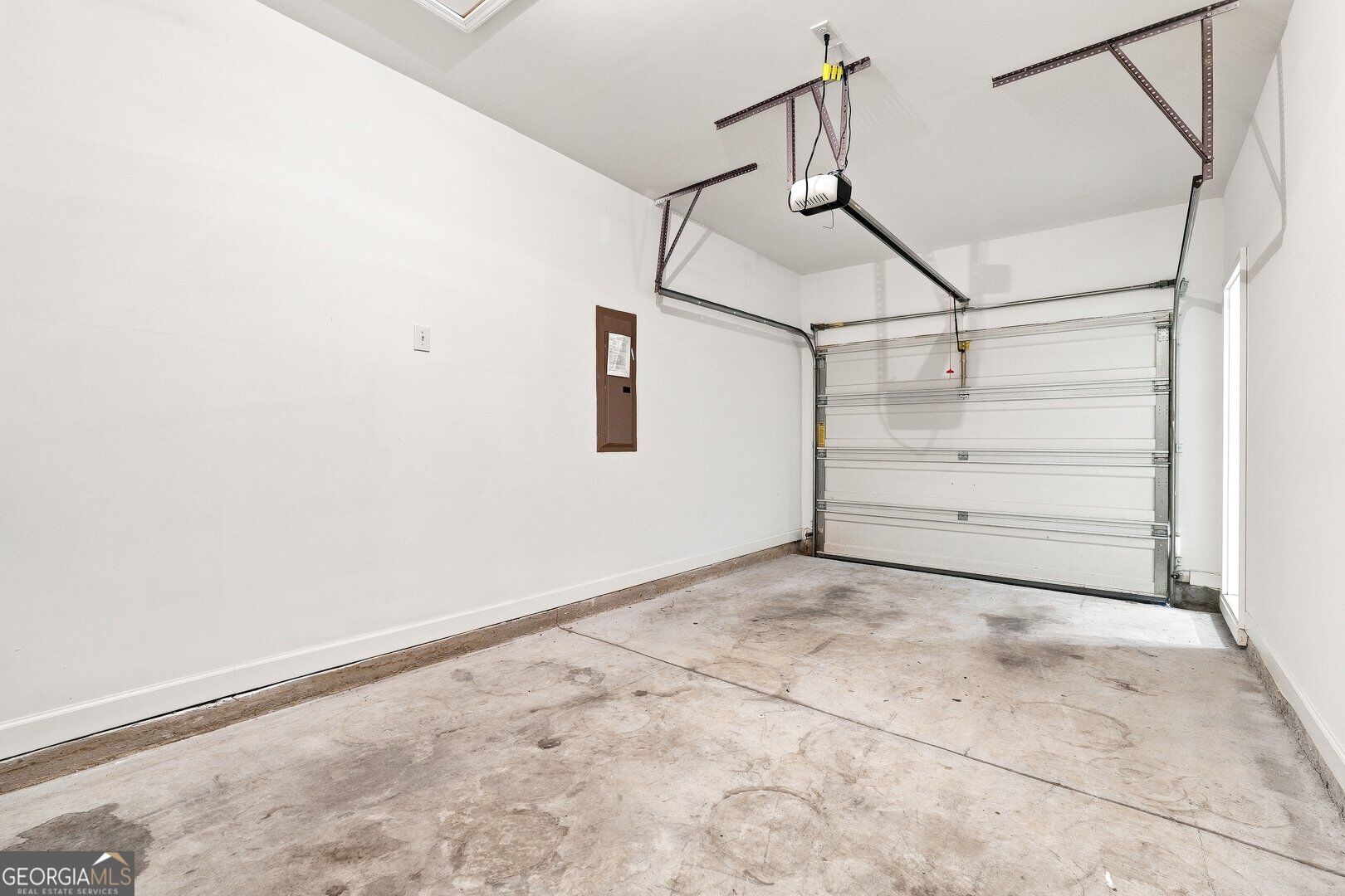 810 Grand Reserve Drive Property Photo 38