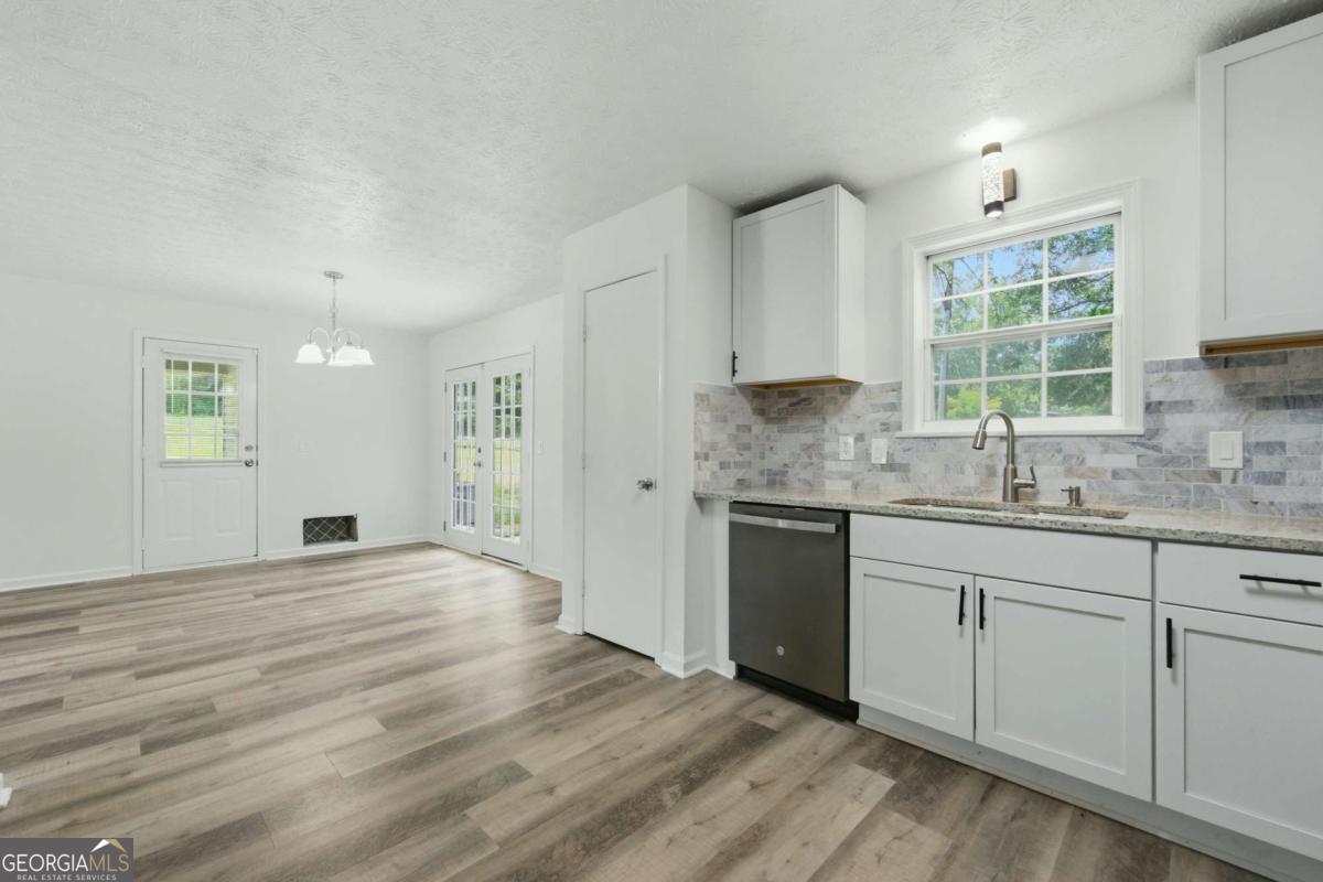 3641 Macedonia Road Property Photo 9