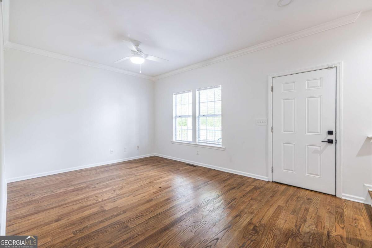 1146 Ira Street Sw Property Photo 4
