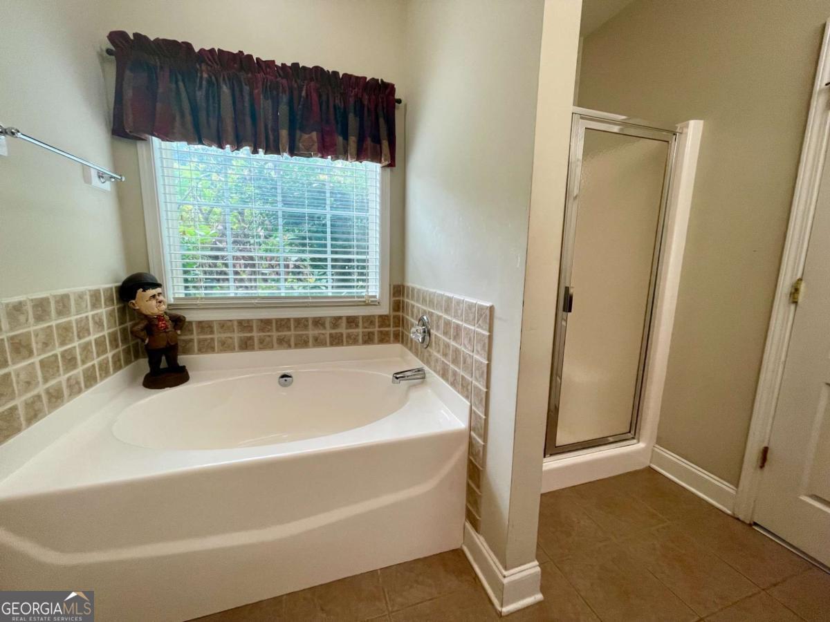 930 Vinings Drive Property Photo 16