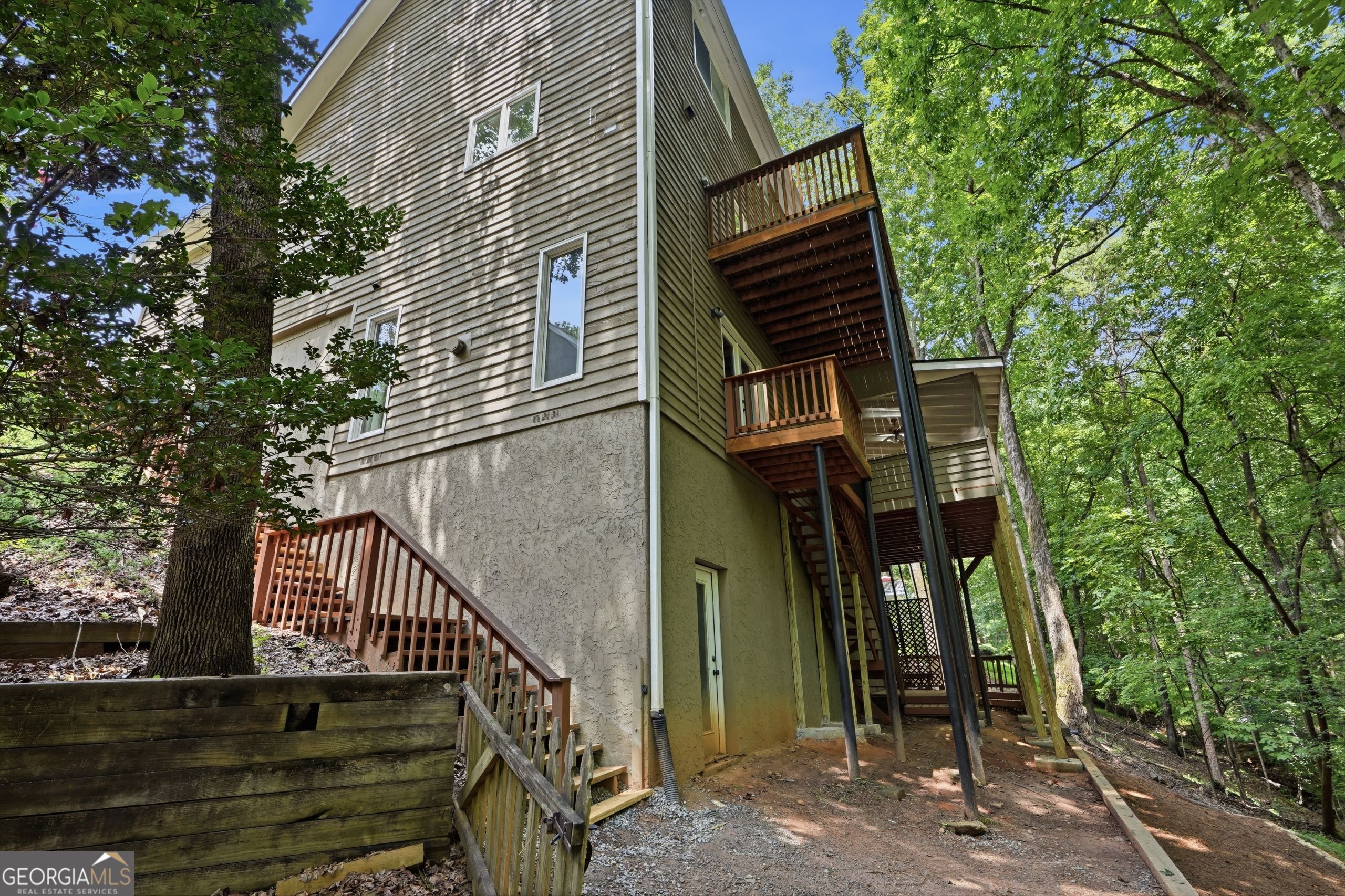 110 Bitternut Circle Property Photo 5