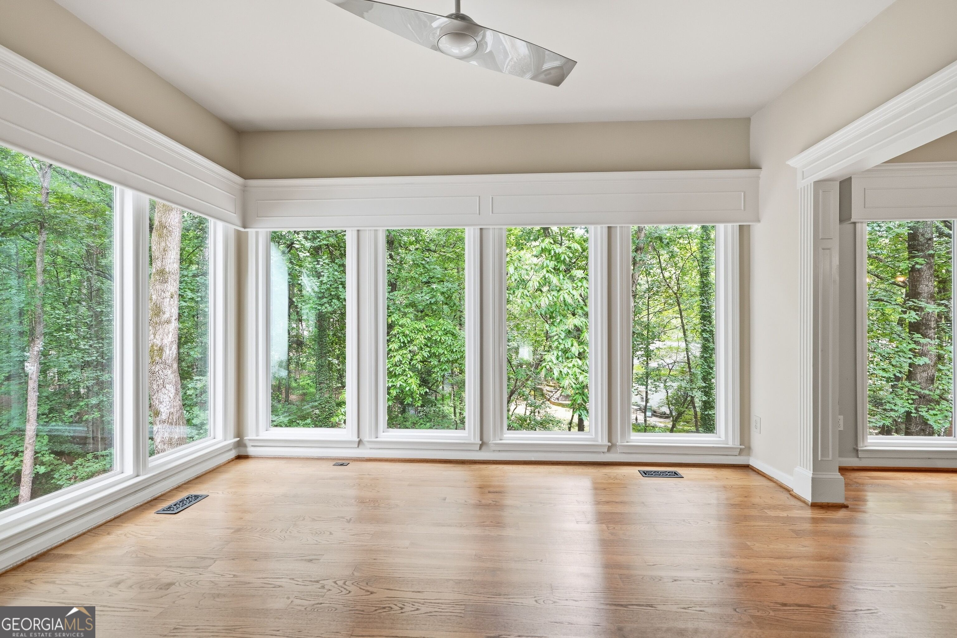 110 Bitternut Circle Property Photo 10