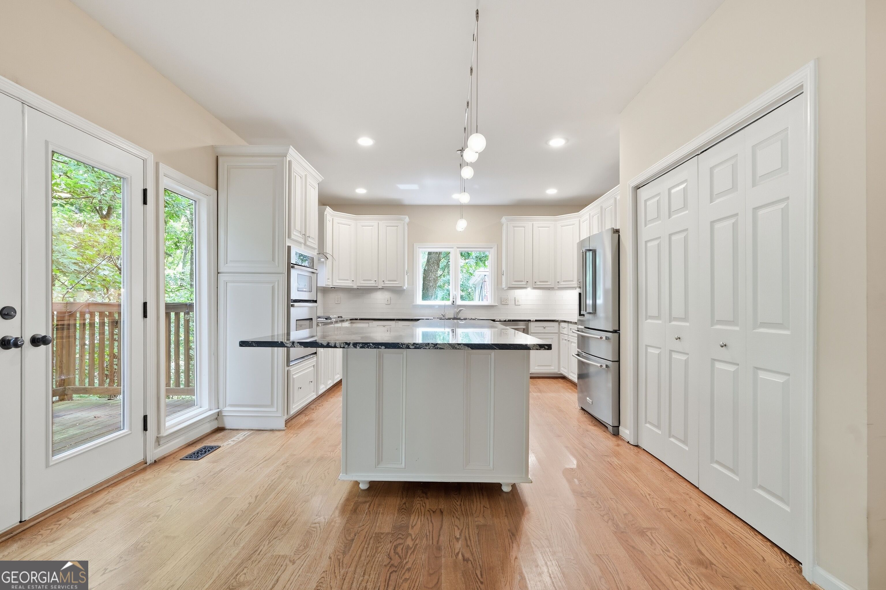110 Bitternut Circle Property Photo 12