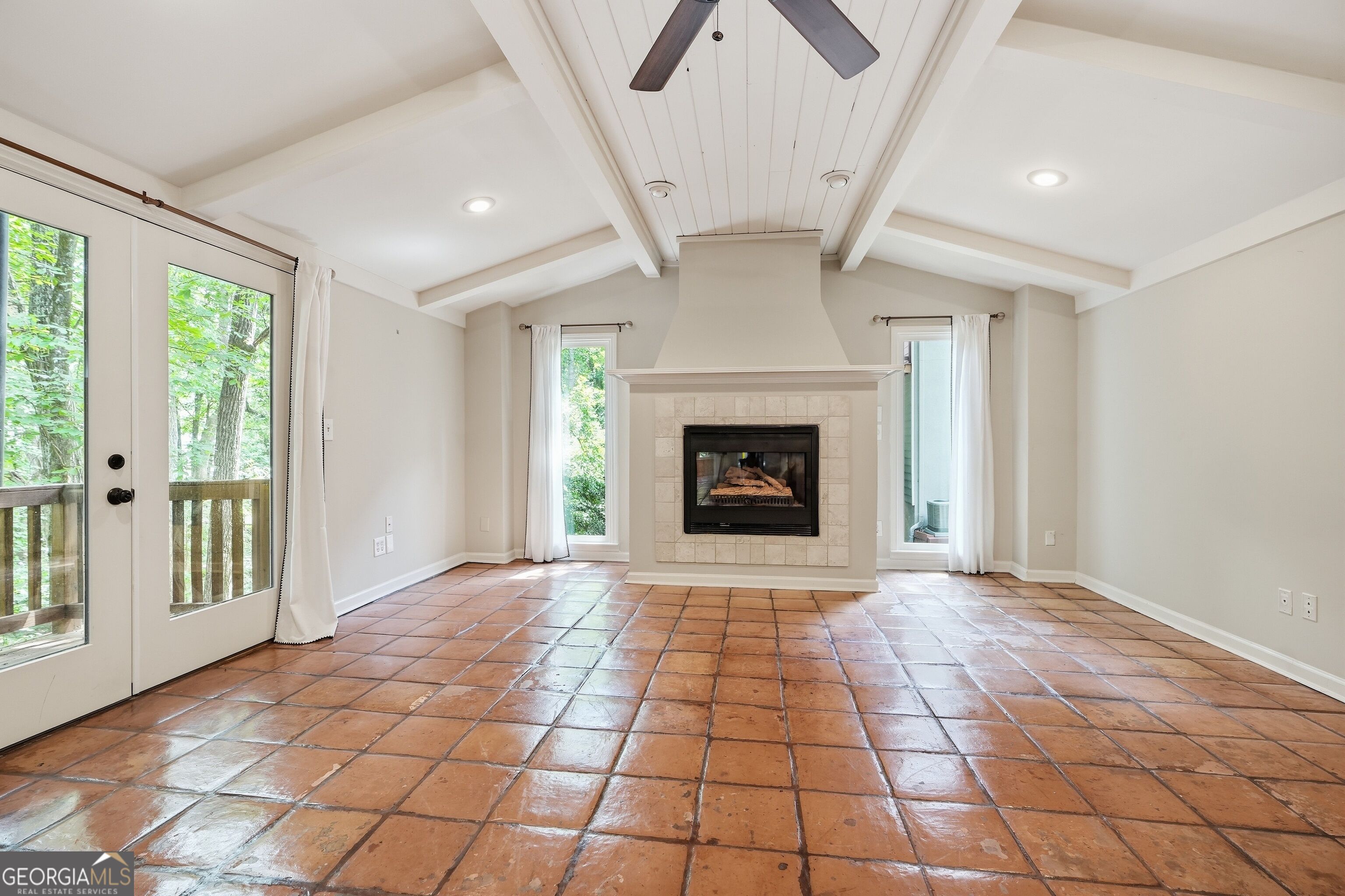 110 Bitternut Circle Property Photo 21