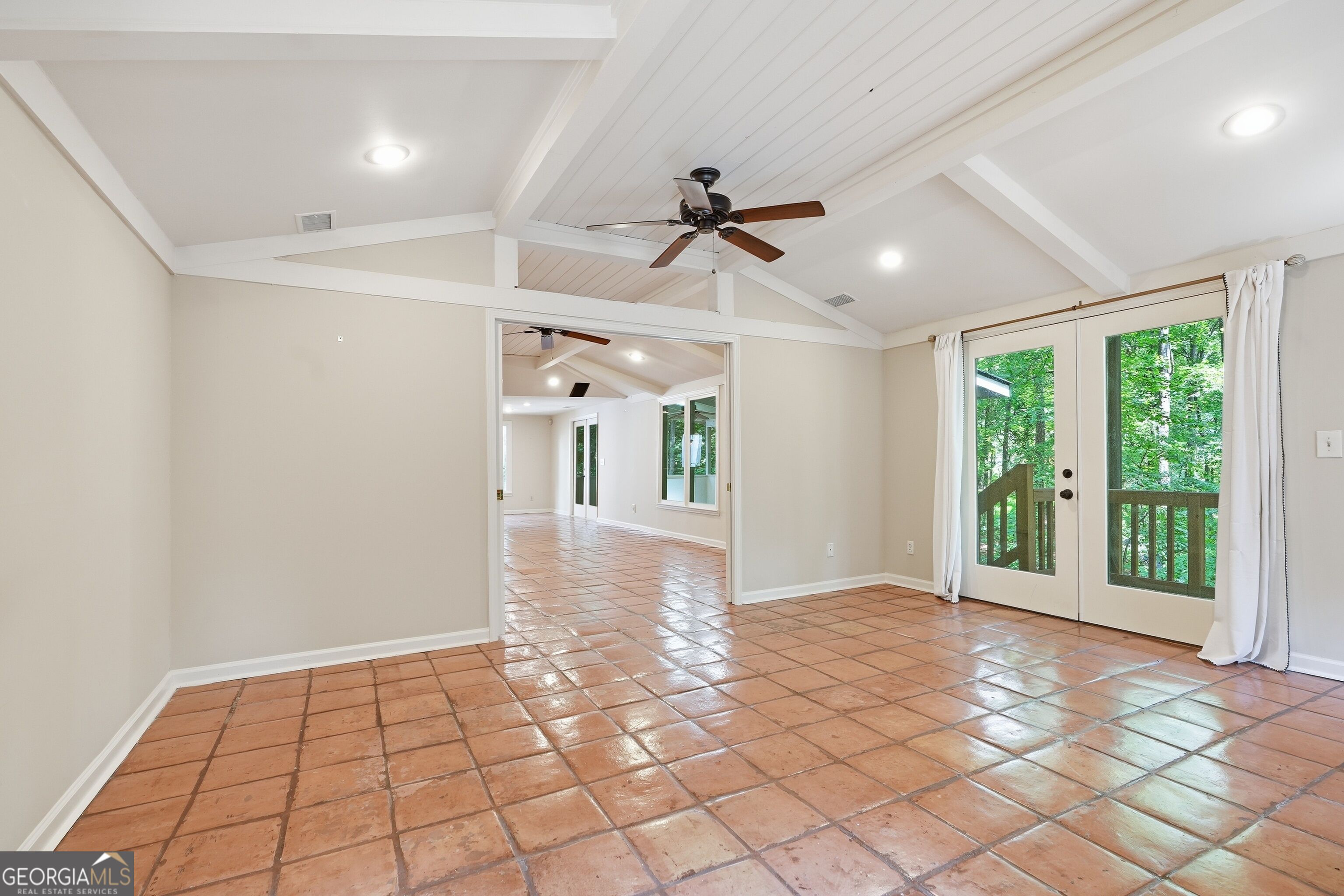 110 Bitternut Circle Property Photo 22
