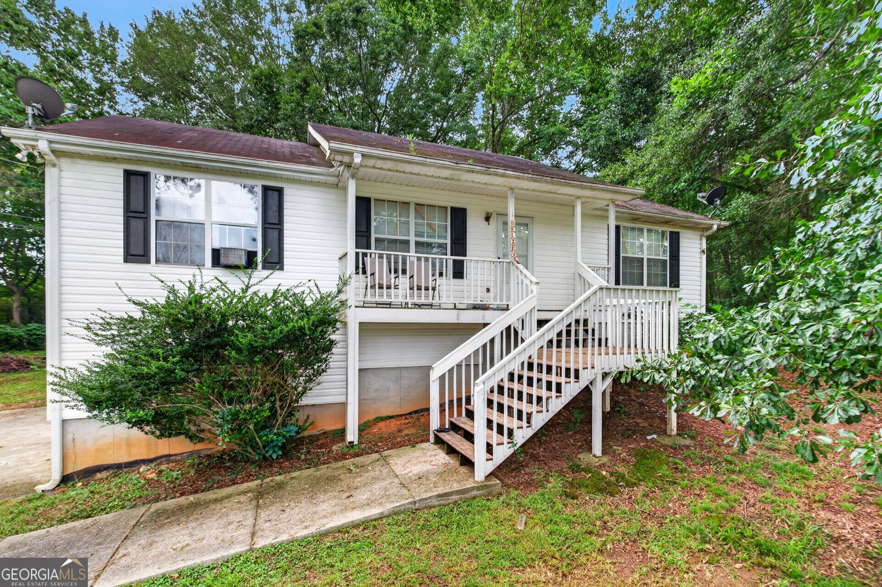 579 Edna Street Property Photo 17