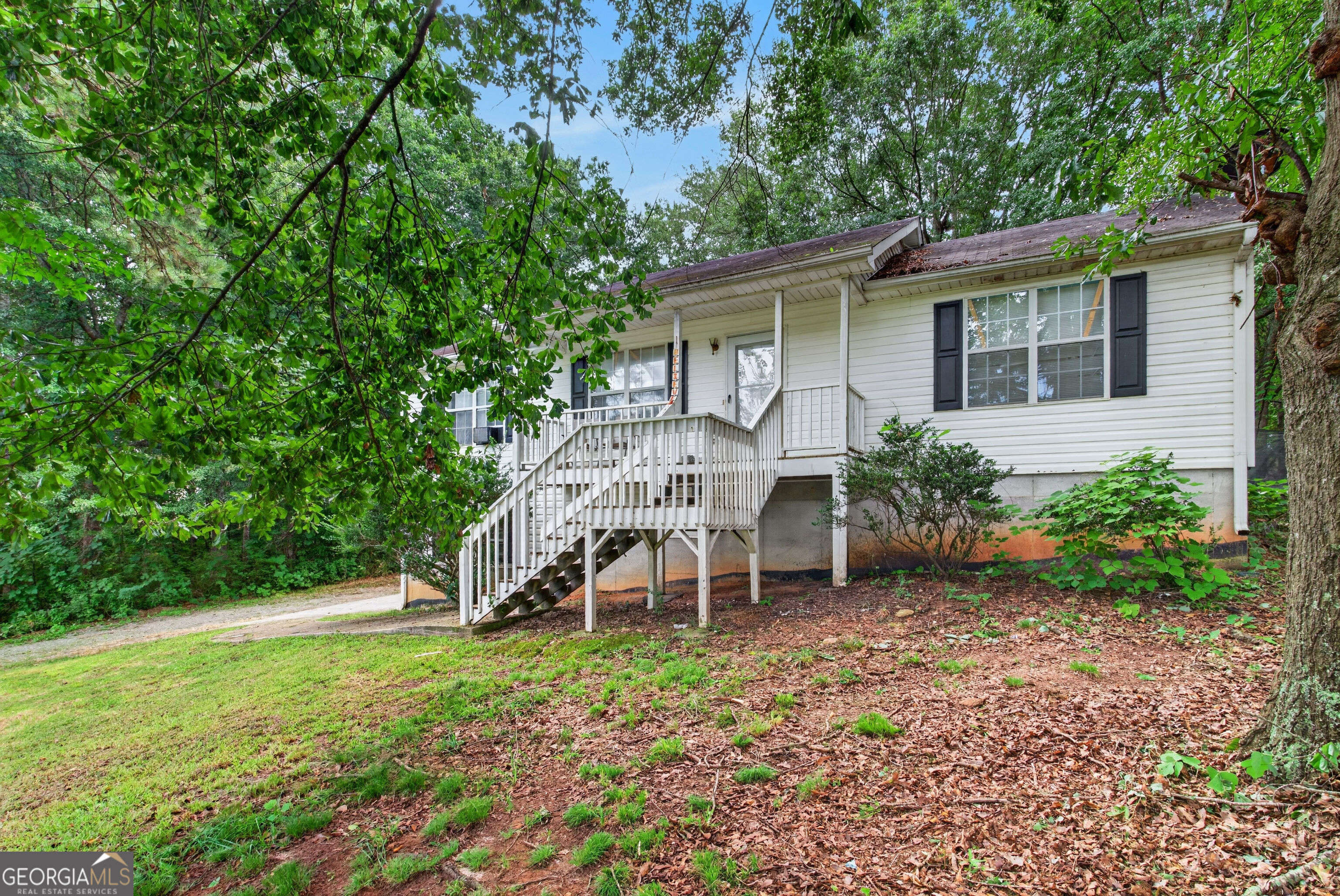 579 Edna Street Property Photo 22