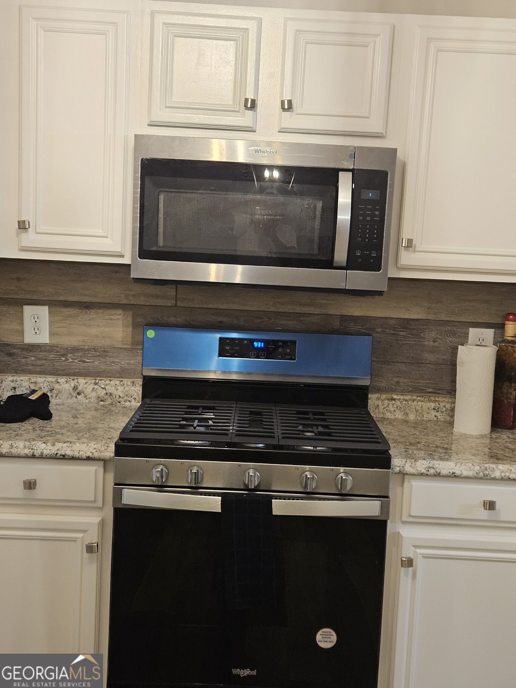 4230 Winston Circle Property Photo 4