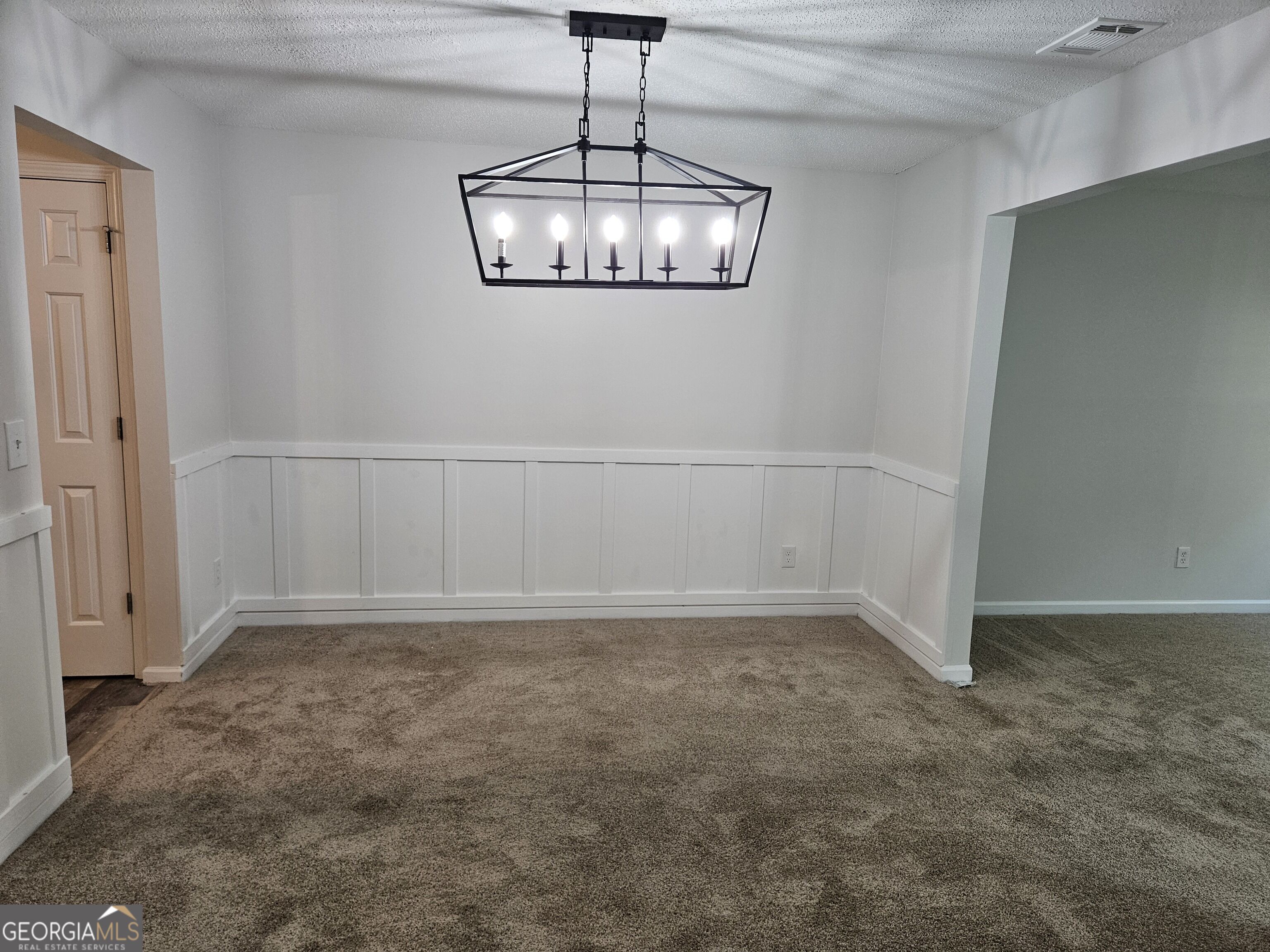 4230 Winston Circle Property Photo 6