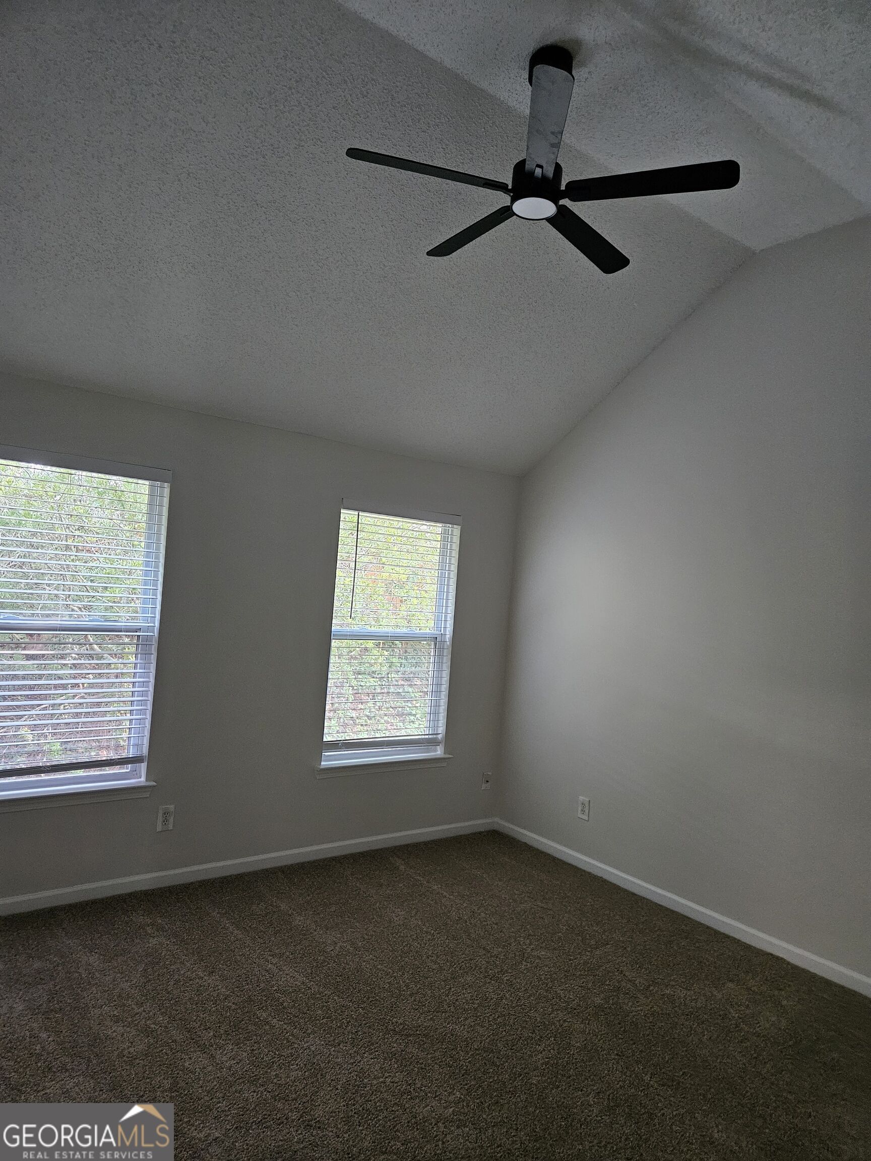 4230 Winston Circle Property Photo 11