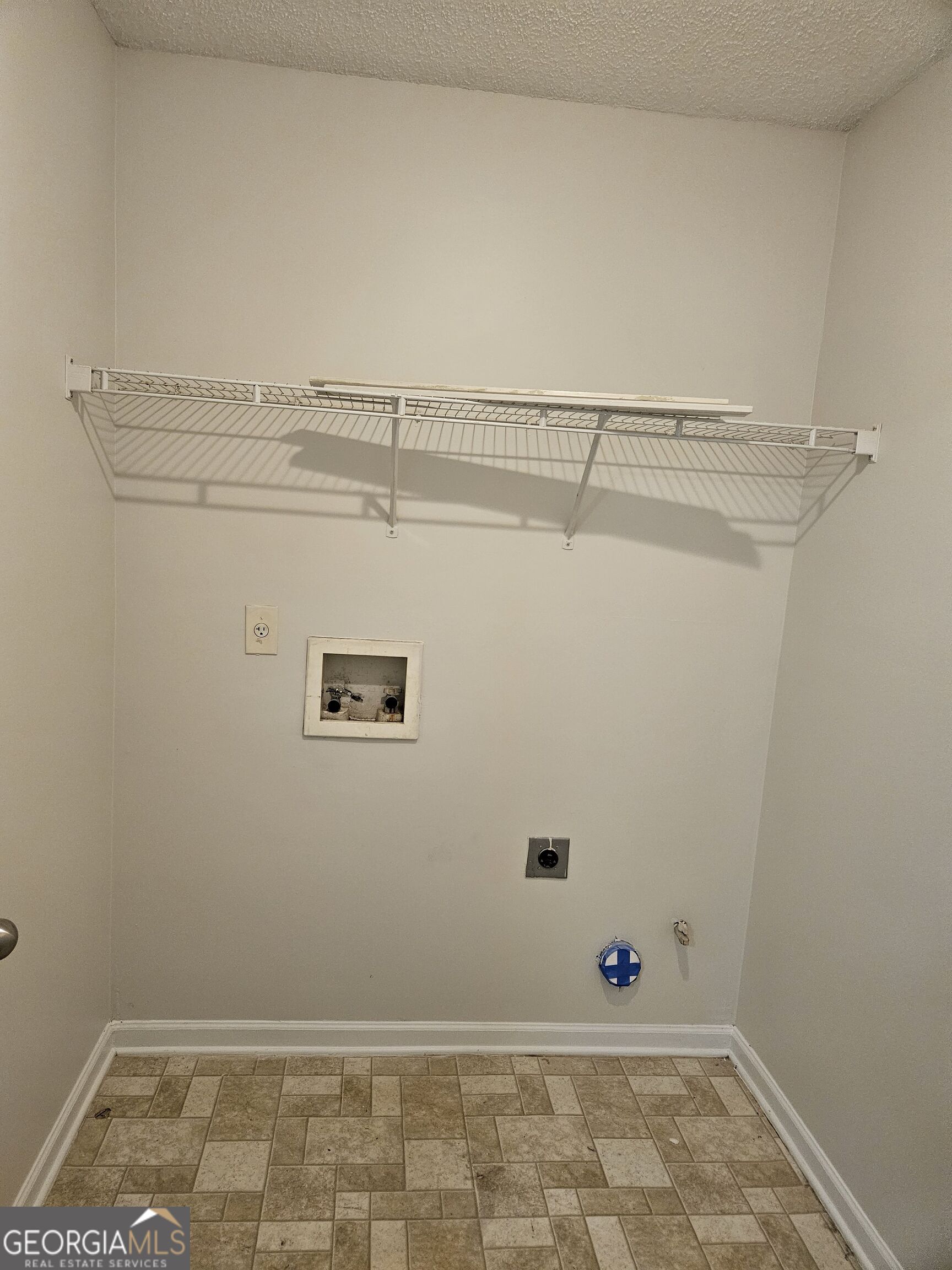 4230 Winston Circle Property Photo 19