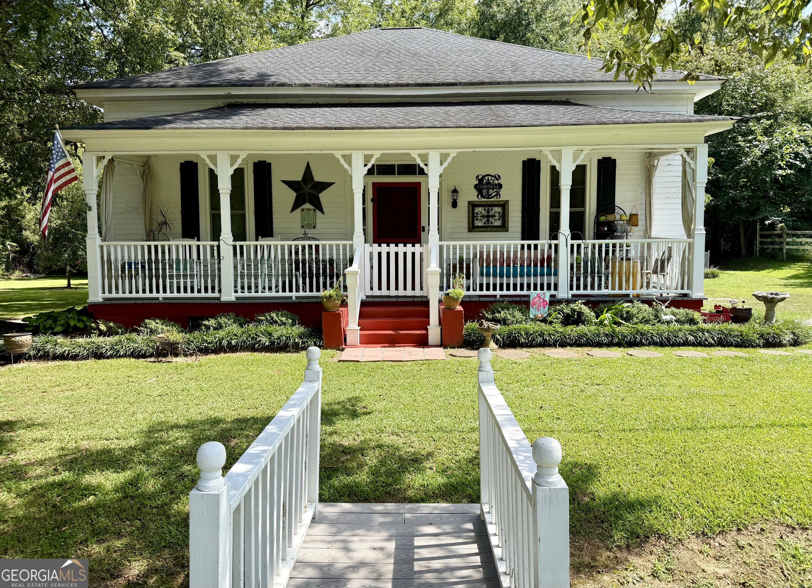 103 Liberty Hill Street Property Photo 1