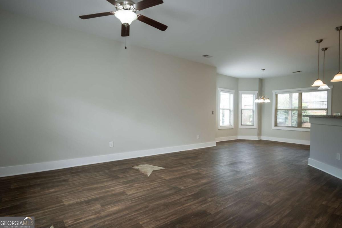340 Park West Boulevard Property Photo 5